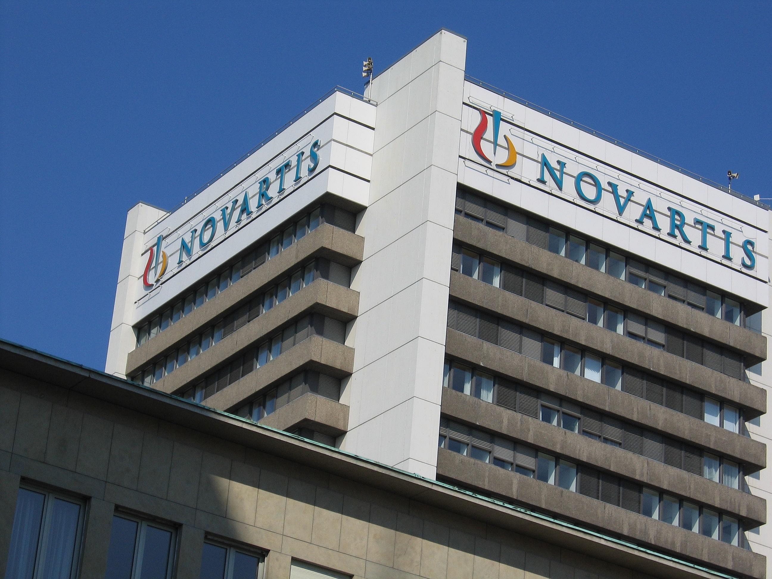 Novartis, Pfizer