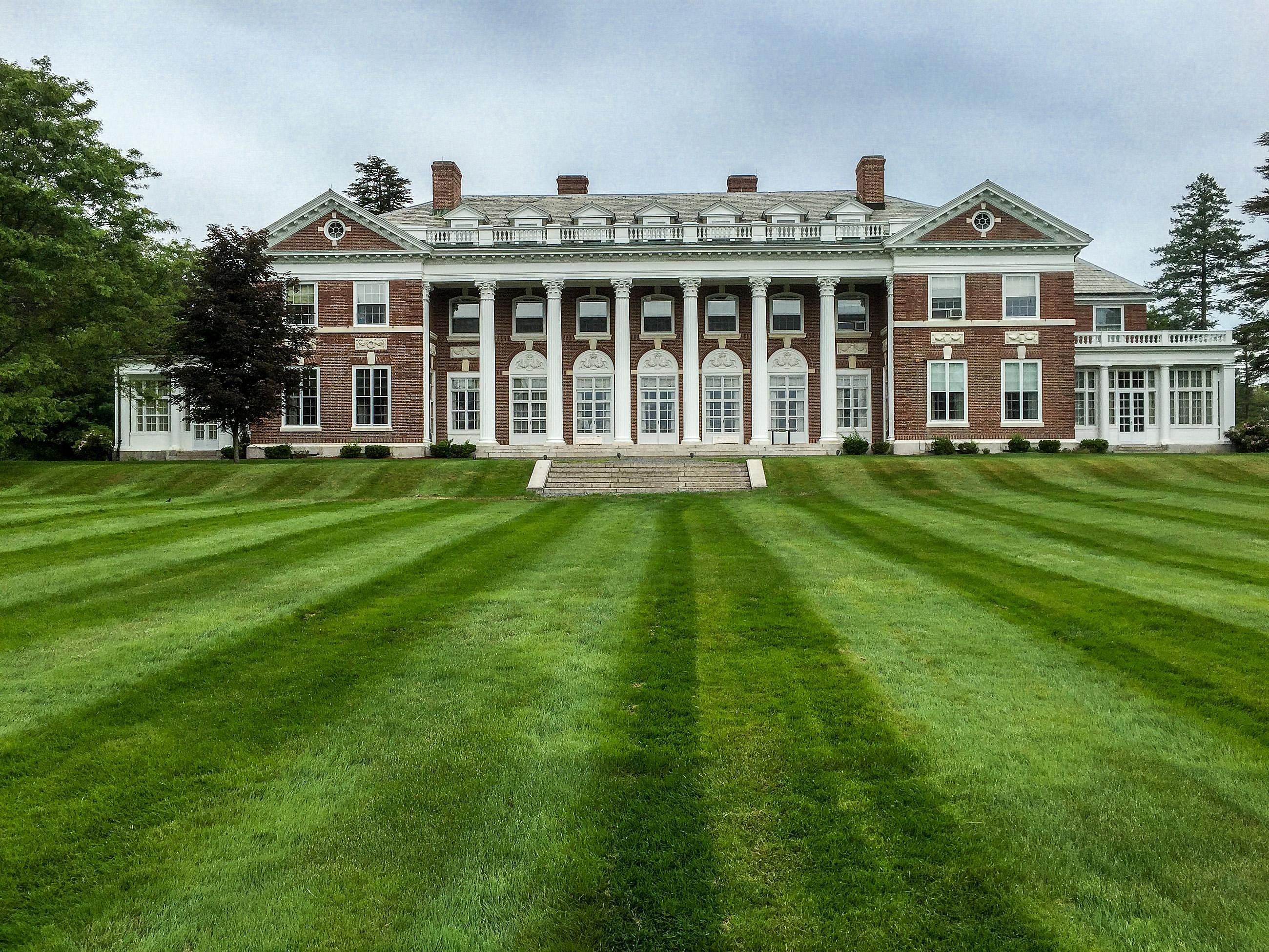 #33. Stonehill College