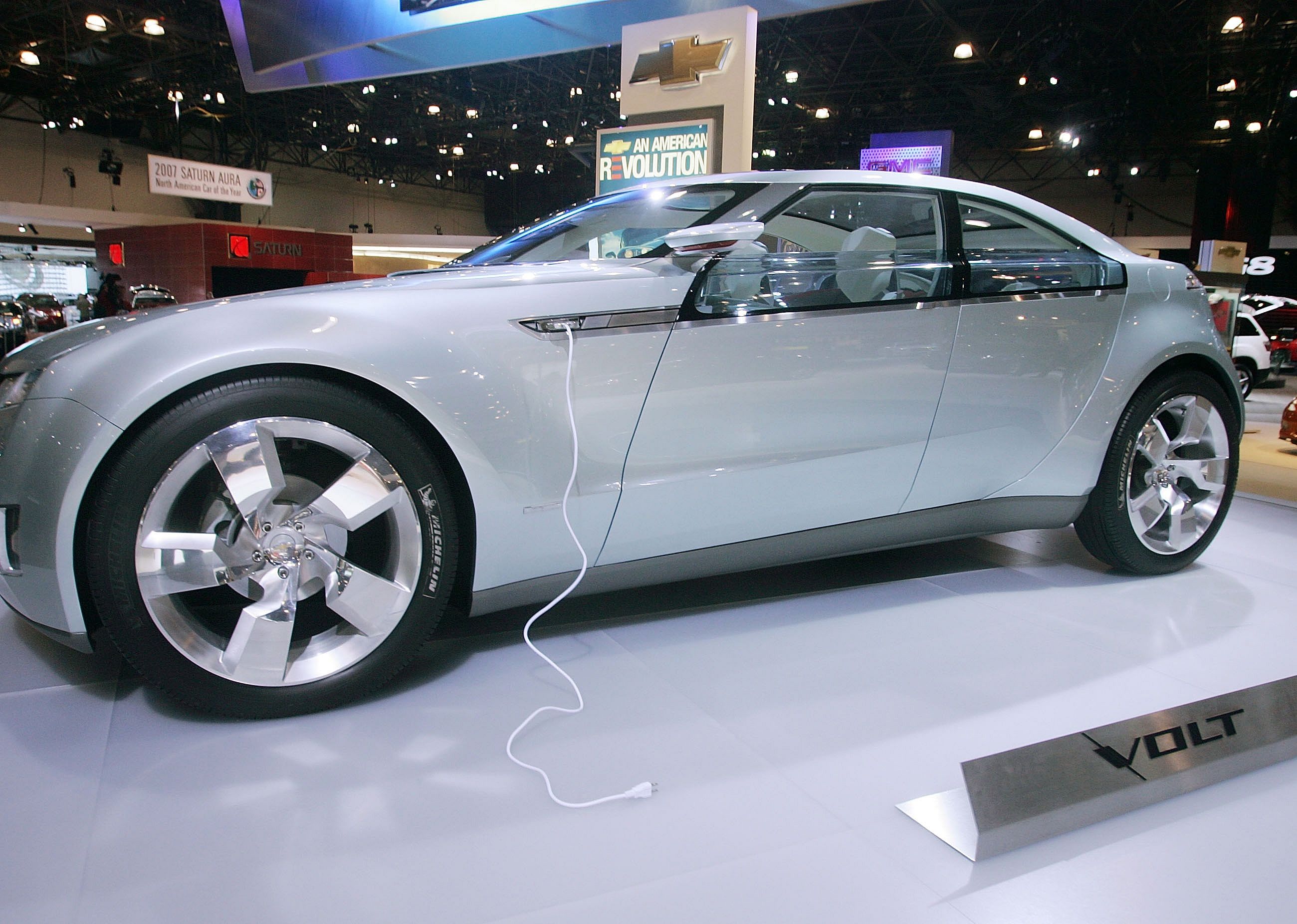 2010: The Volt sparks an interest in EVs