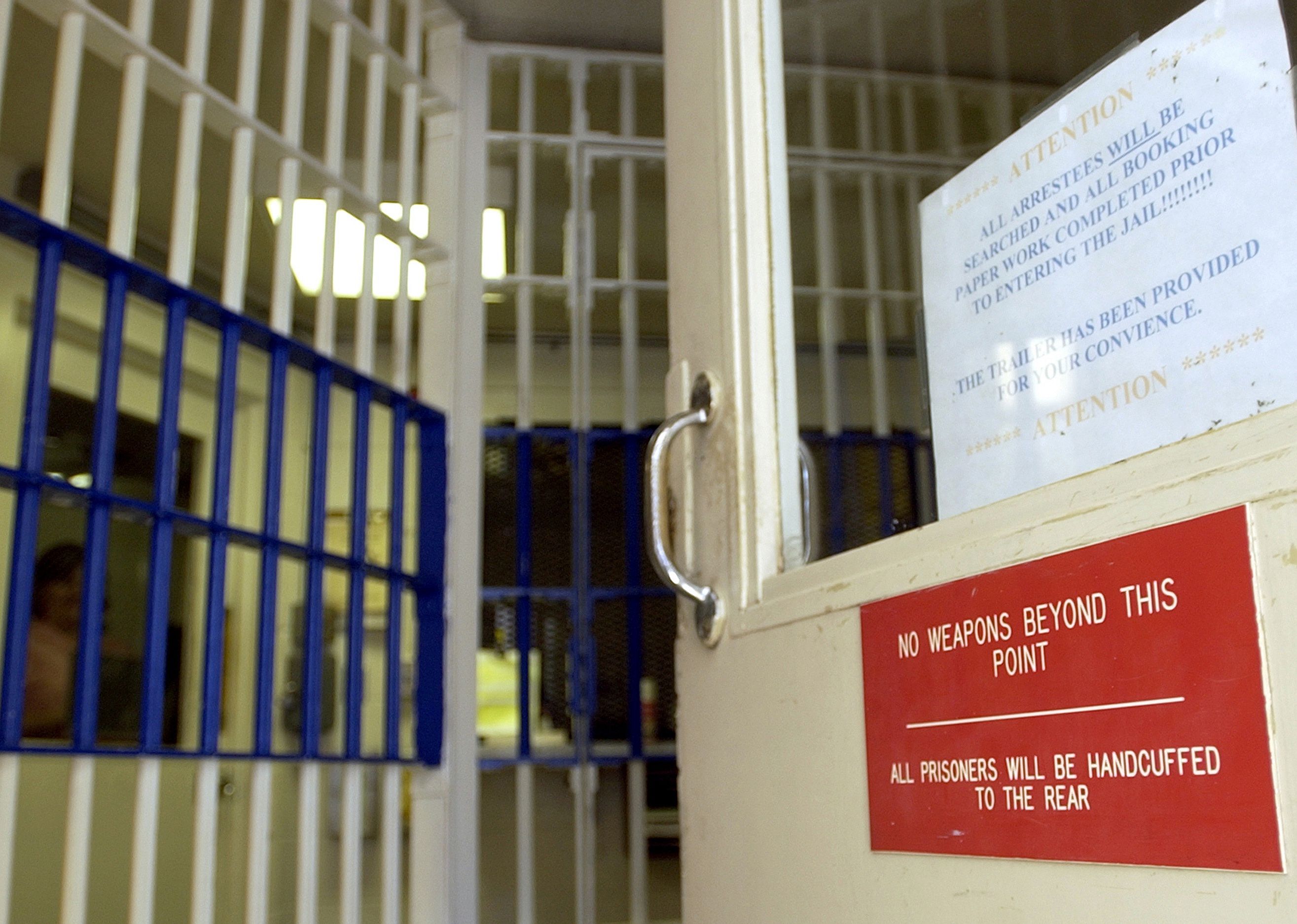 2005: Supreme Court strikes down federal sentencing rule