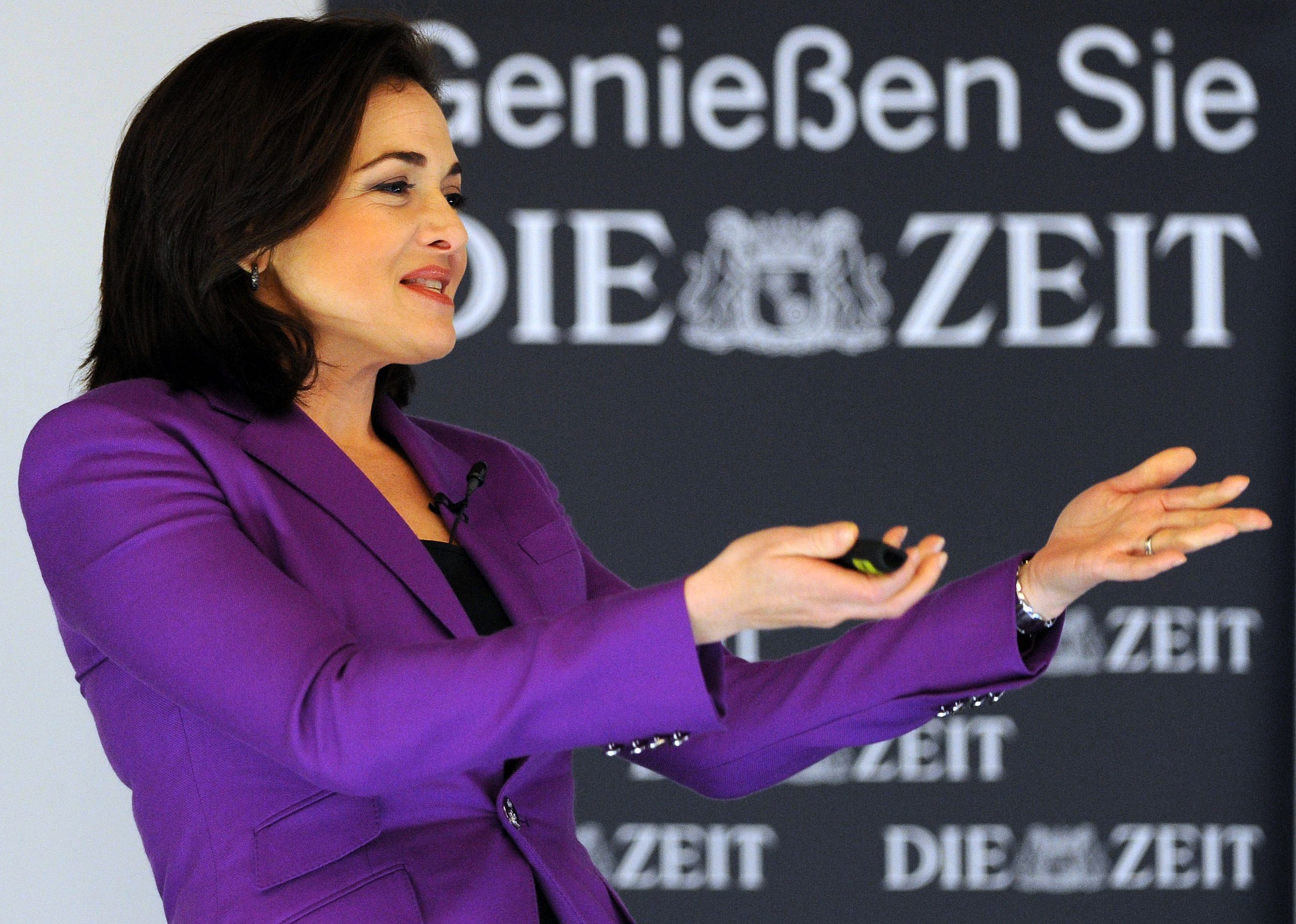2013: Sheryl Sandberg publishes "Lean In"
