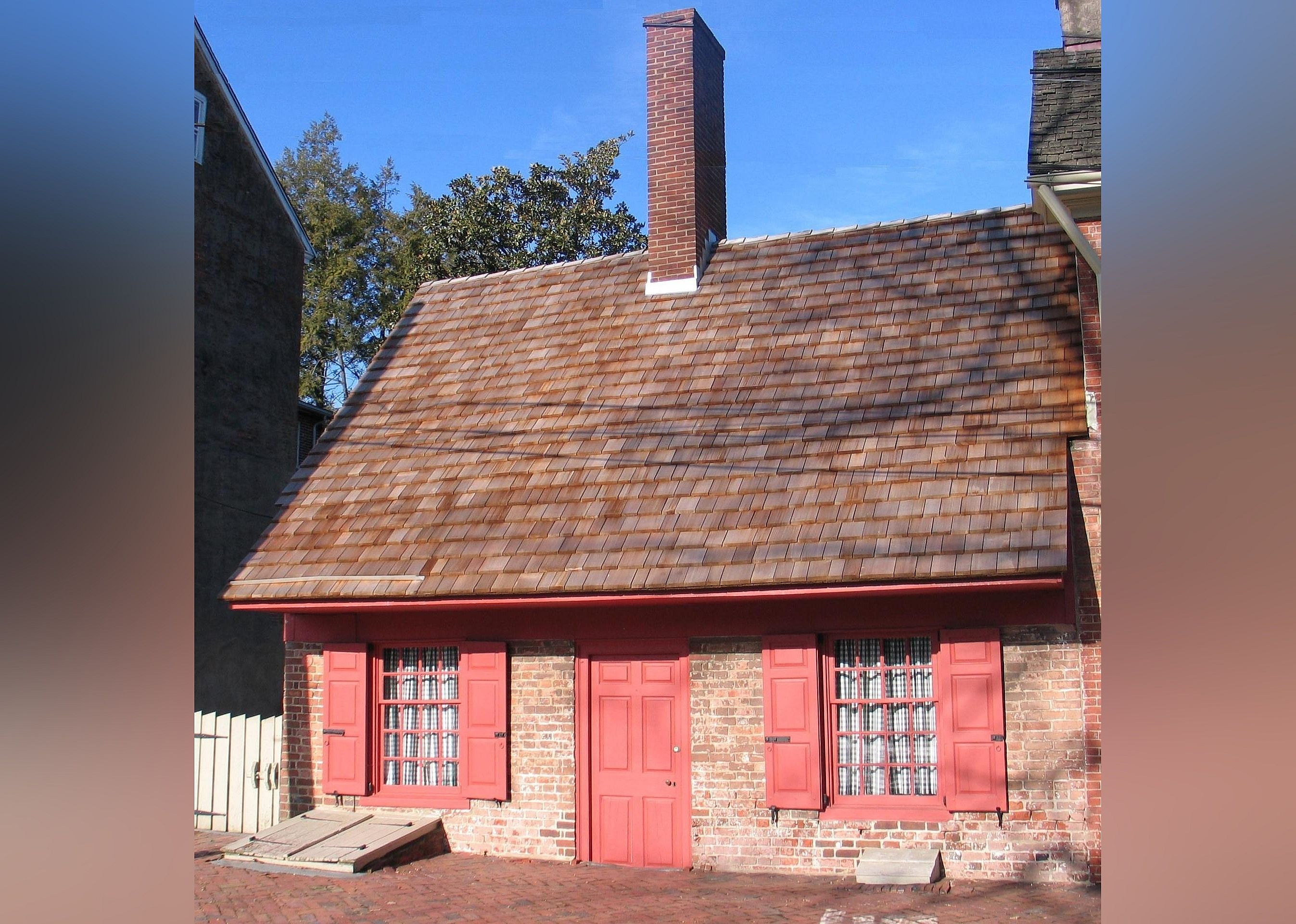#21. Dutch House Museum and Gardens