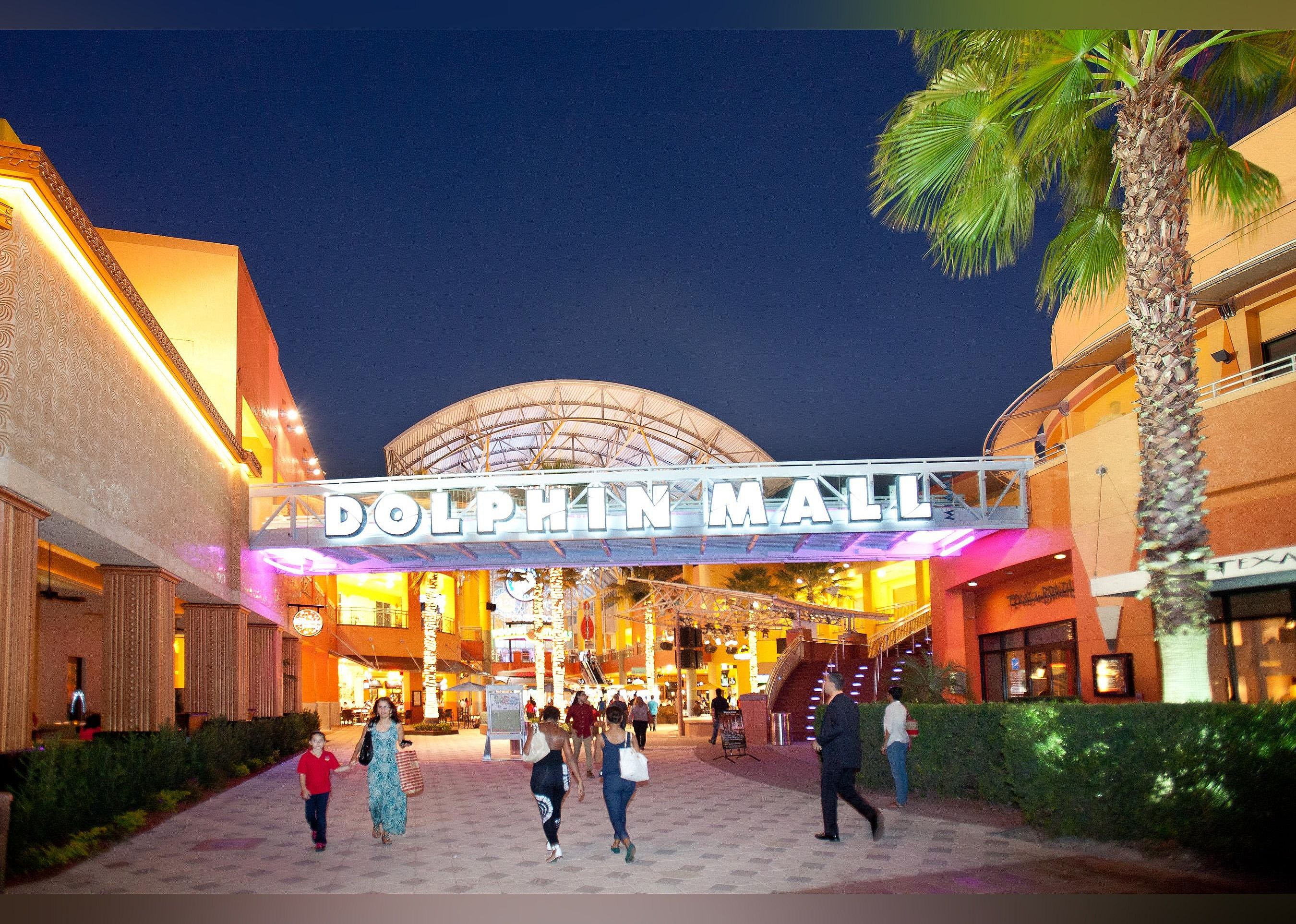 #7. Dolphin Mall