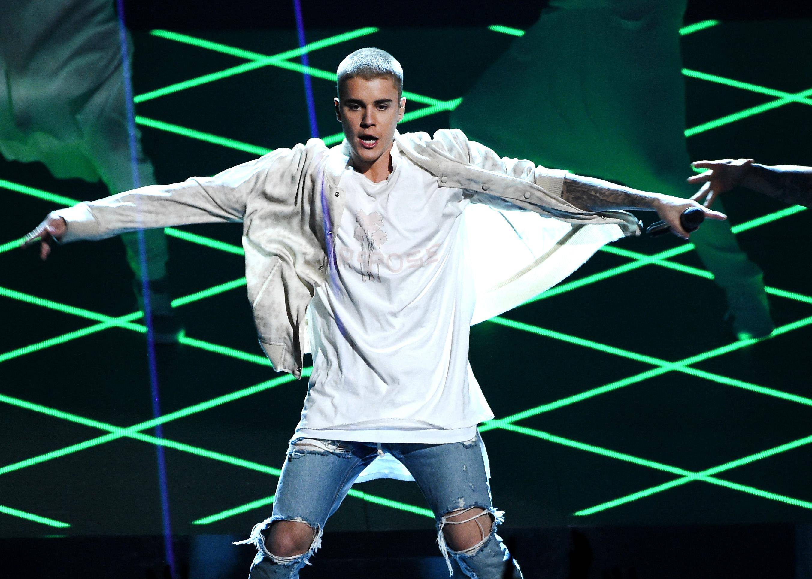 2016: 'Love Yourself' by Justin Bieber