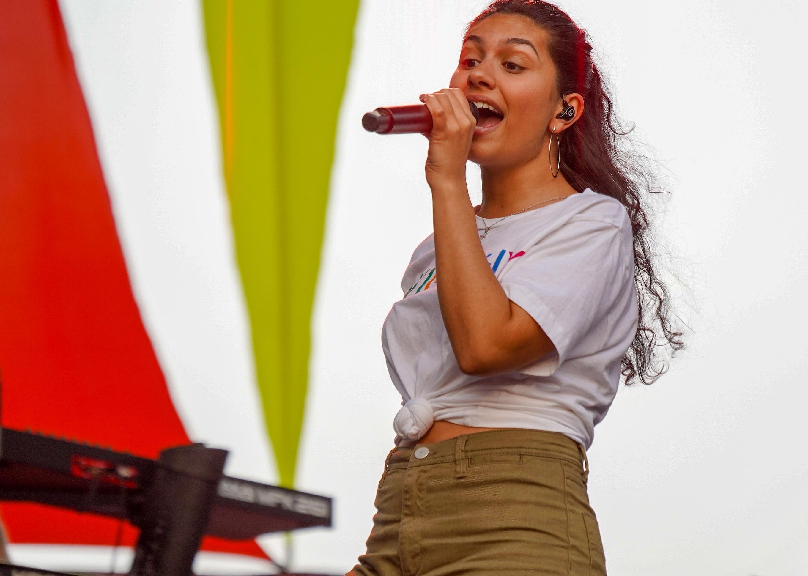 #6. Alessia Cara (2017)