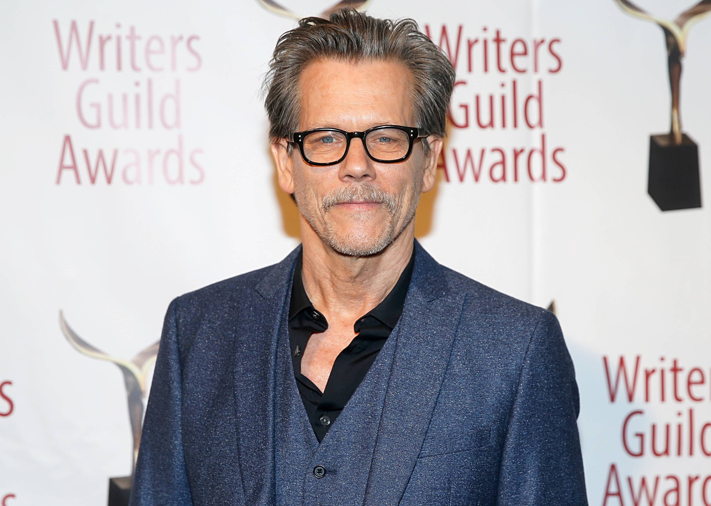 Kevin Bacon attends the 72nd Writers Guild Awards.