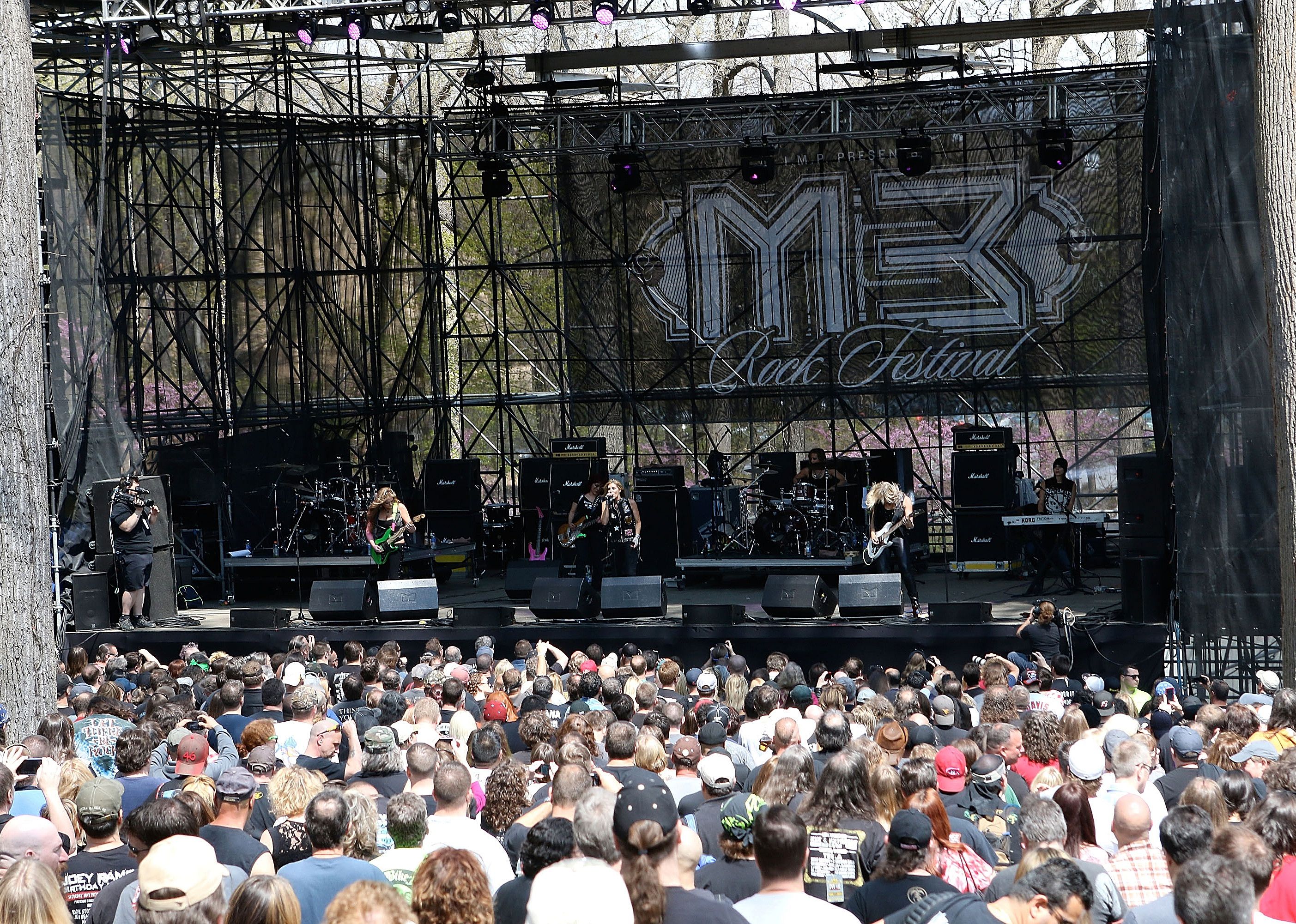 Lorraine Lewis of Femme Fatale performs during the 2014 M3 Rock Festival.