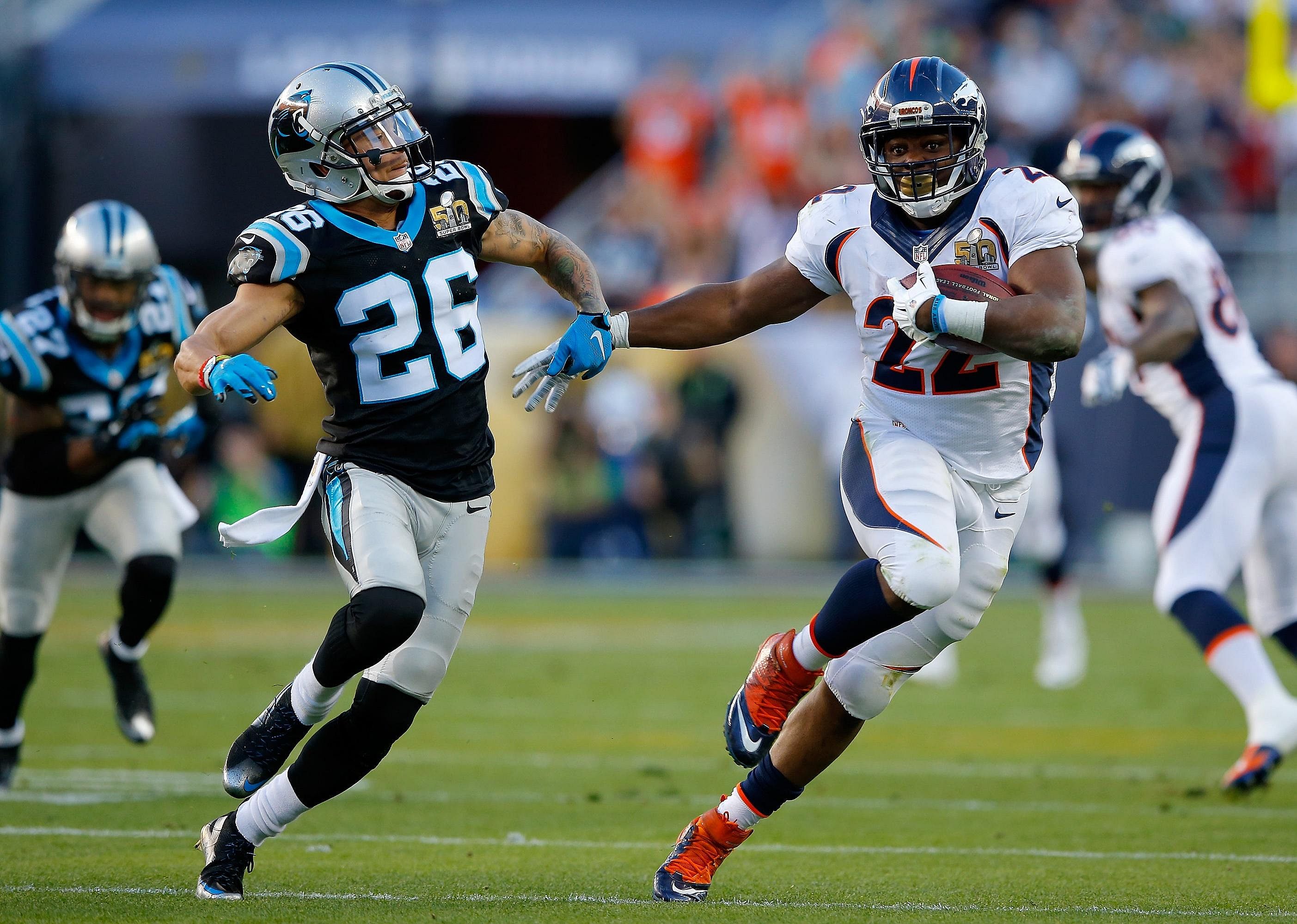 #7. 2016: Carolina Panthers vs. Denver Broncos (tie)