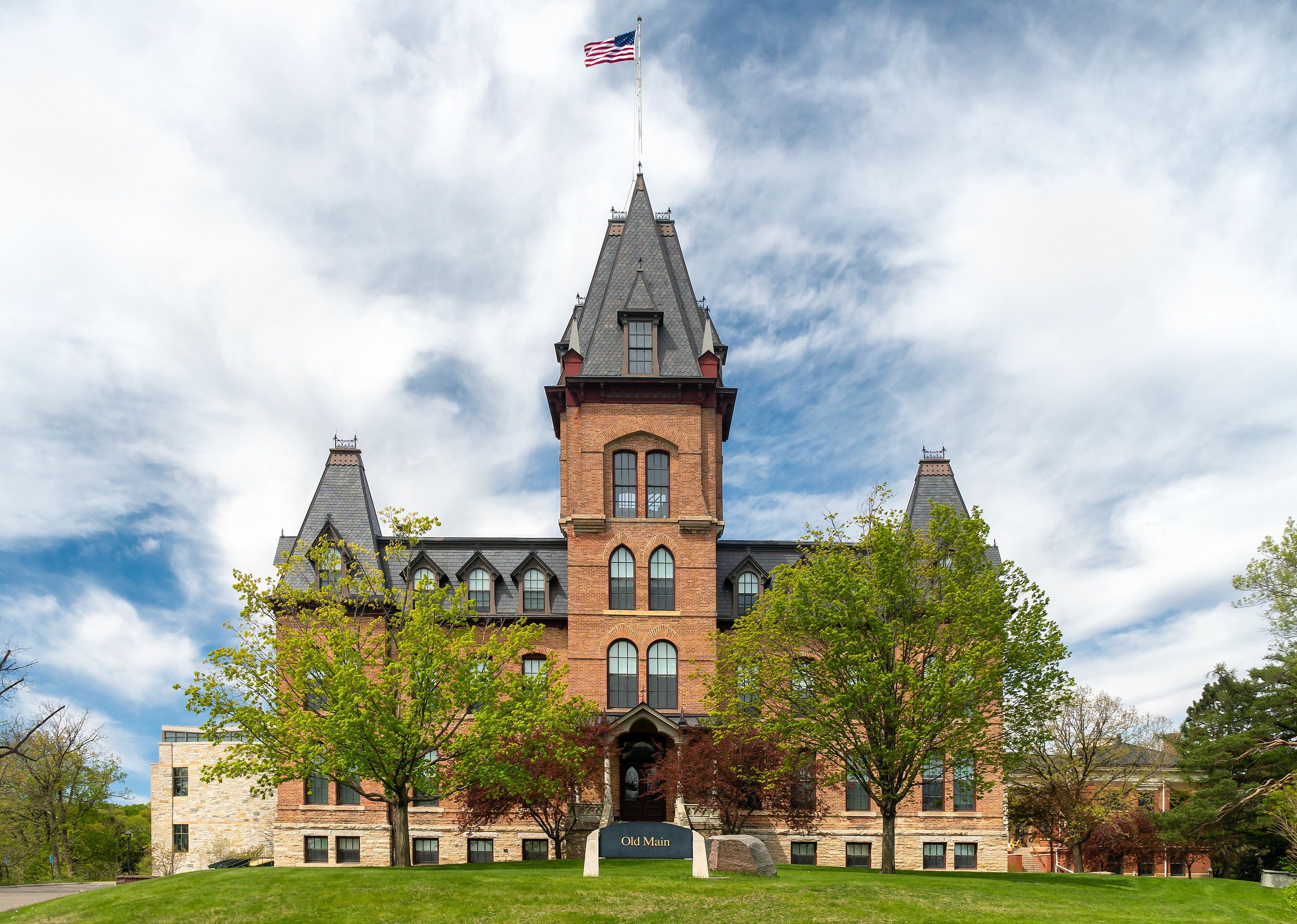 #90. St. Olaf College