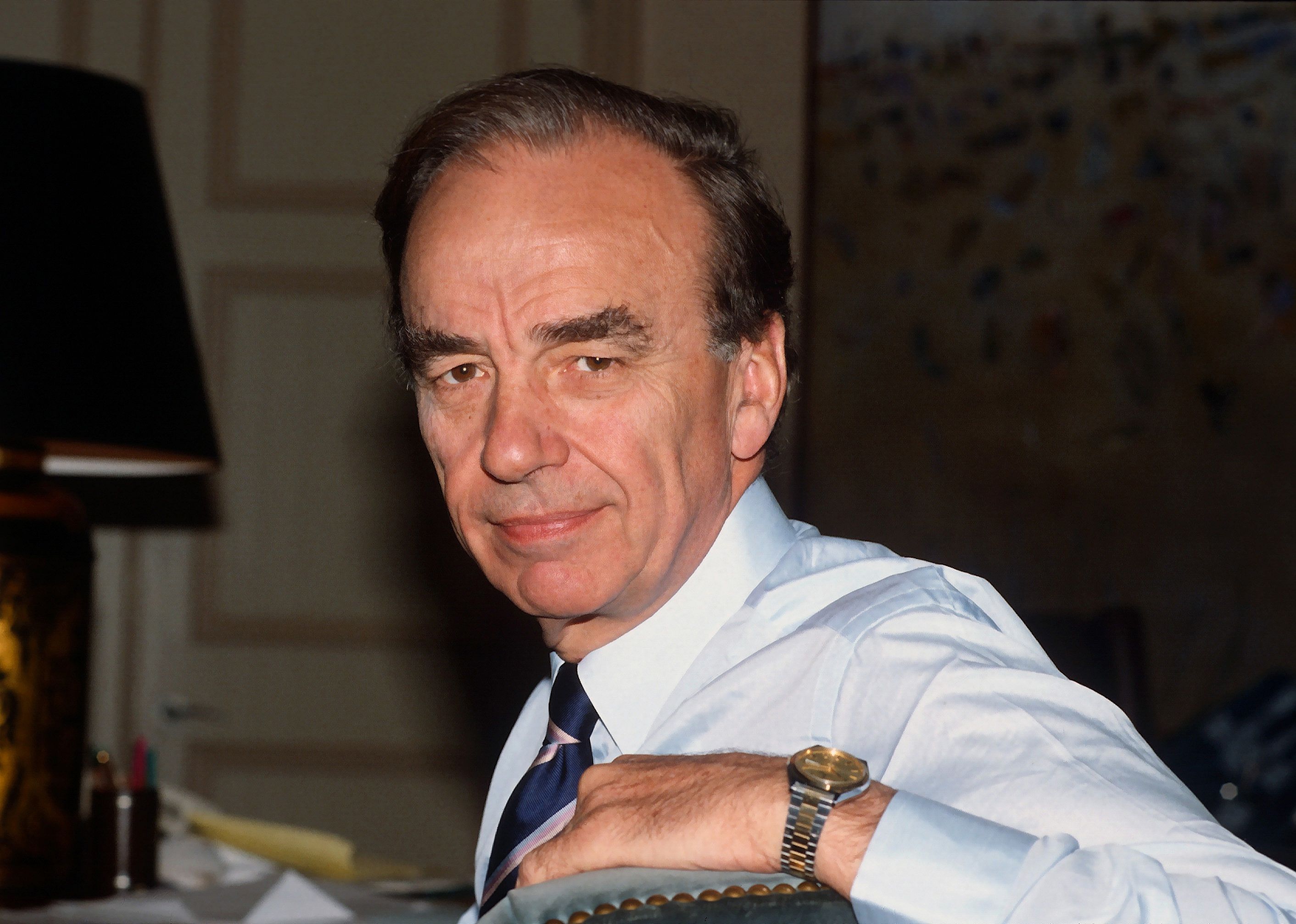 1985: Media industry experiences many takeovers