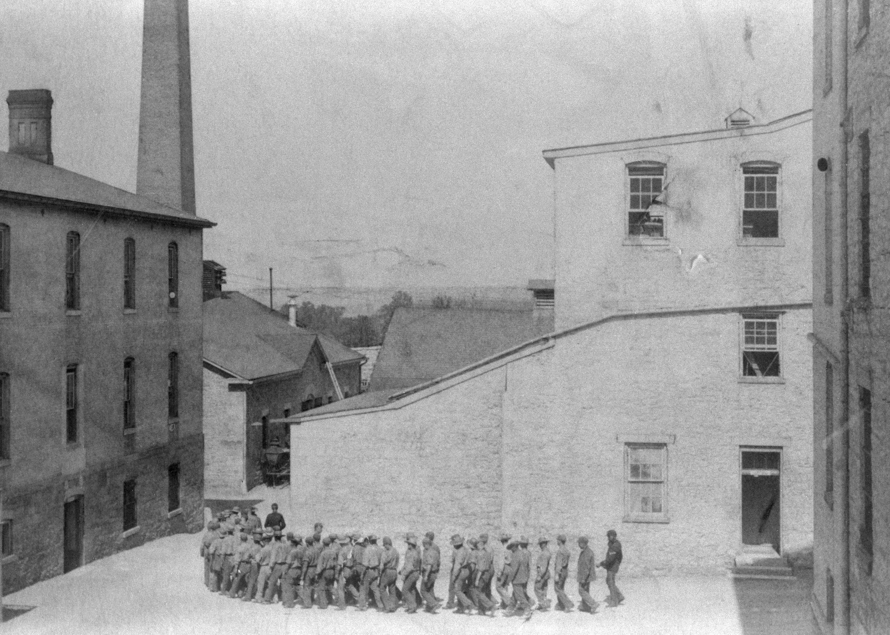 1891: Government establishes Federal Prison System