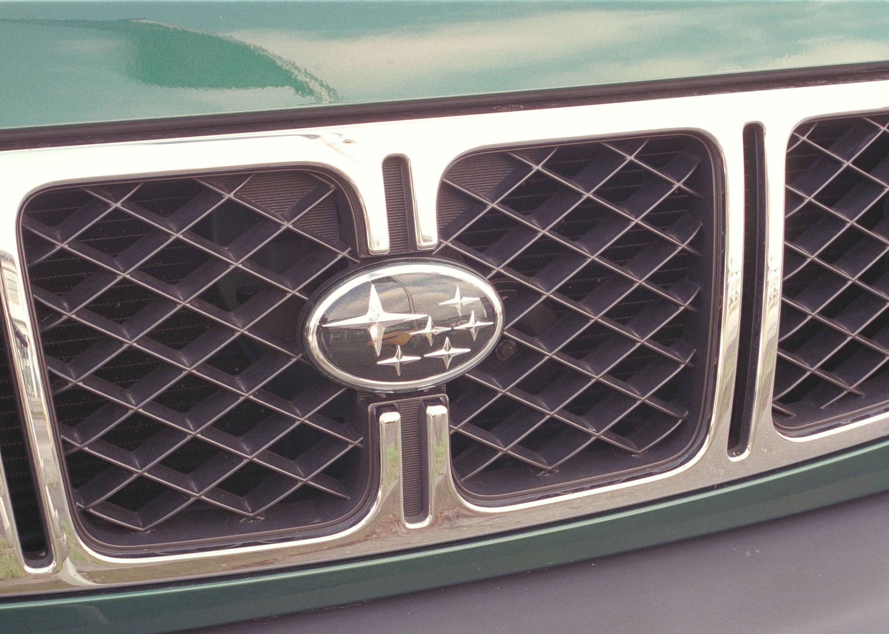1988: Subaru reimagines the wagon