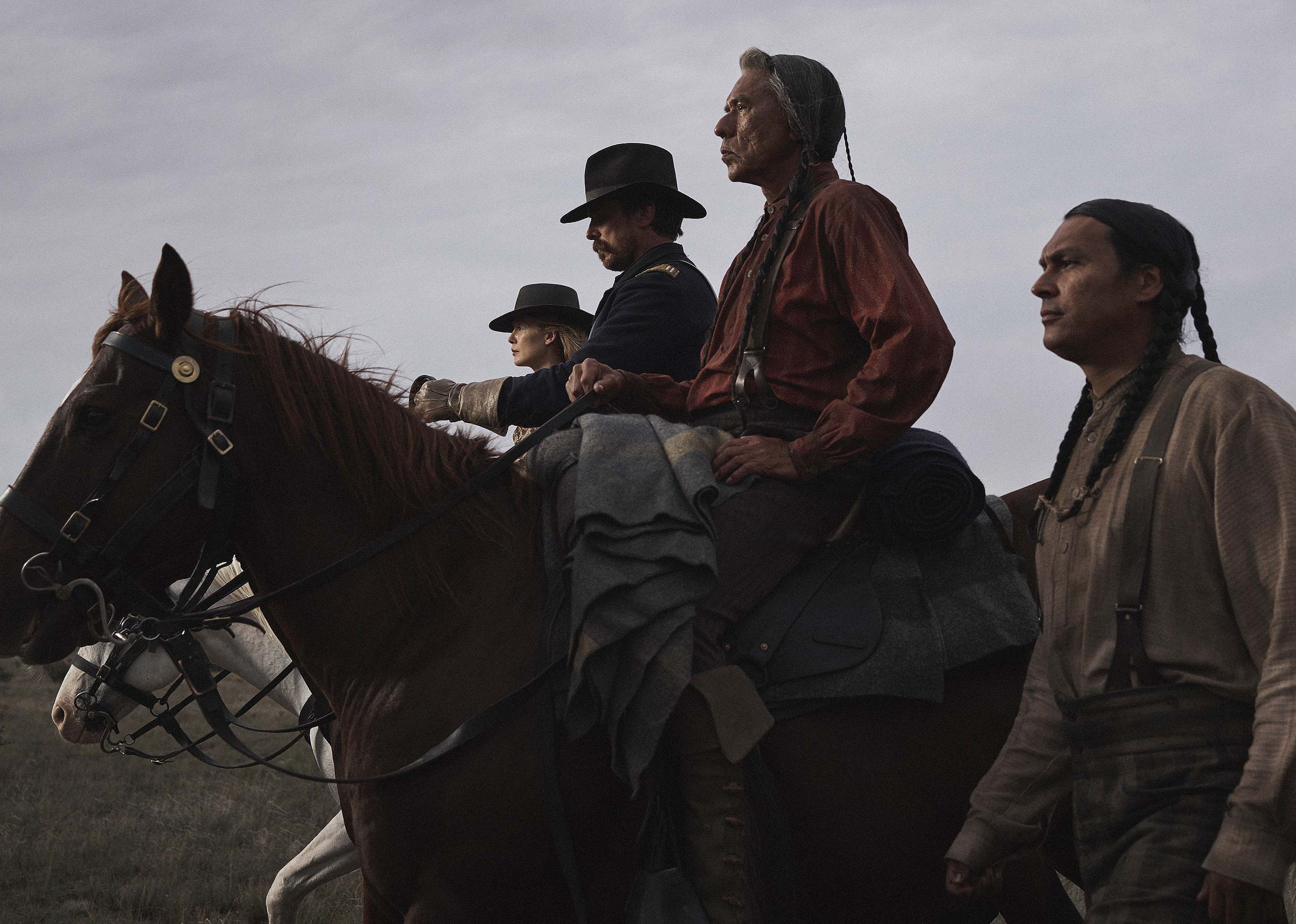 #30. Hostiles (2017)
