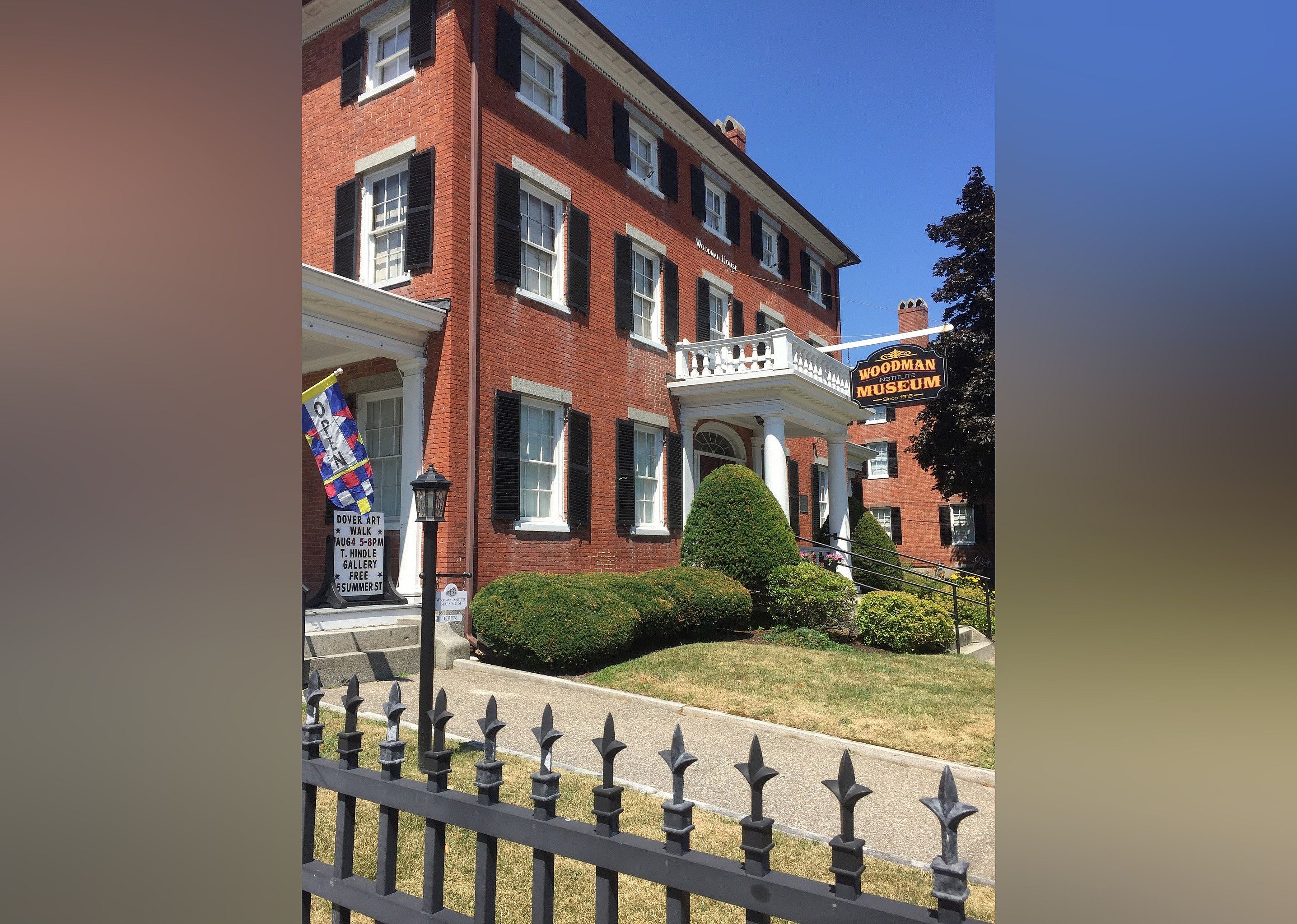 #3. Woodman Institute Museum