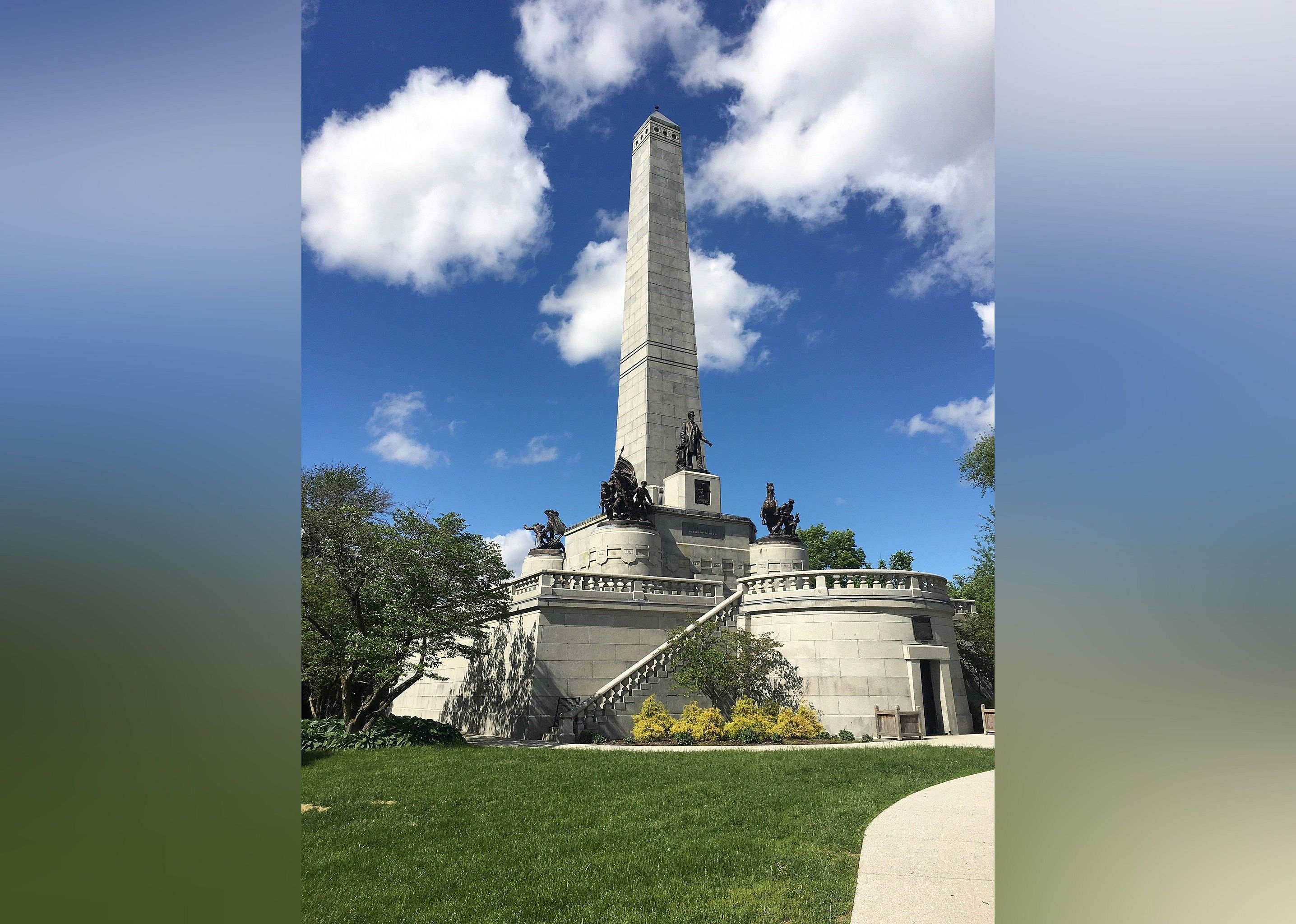 #19. Lincoln Tomb