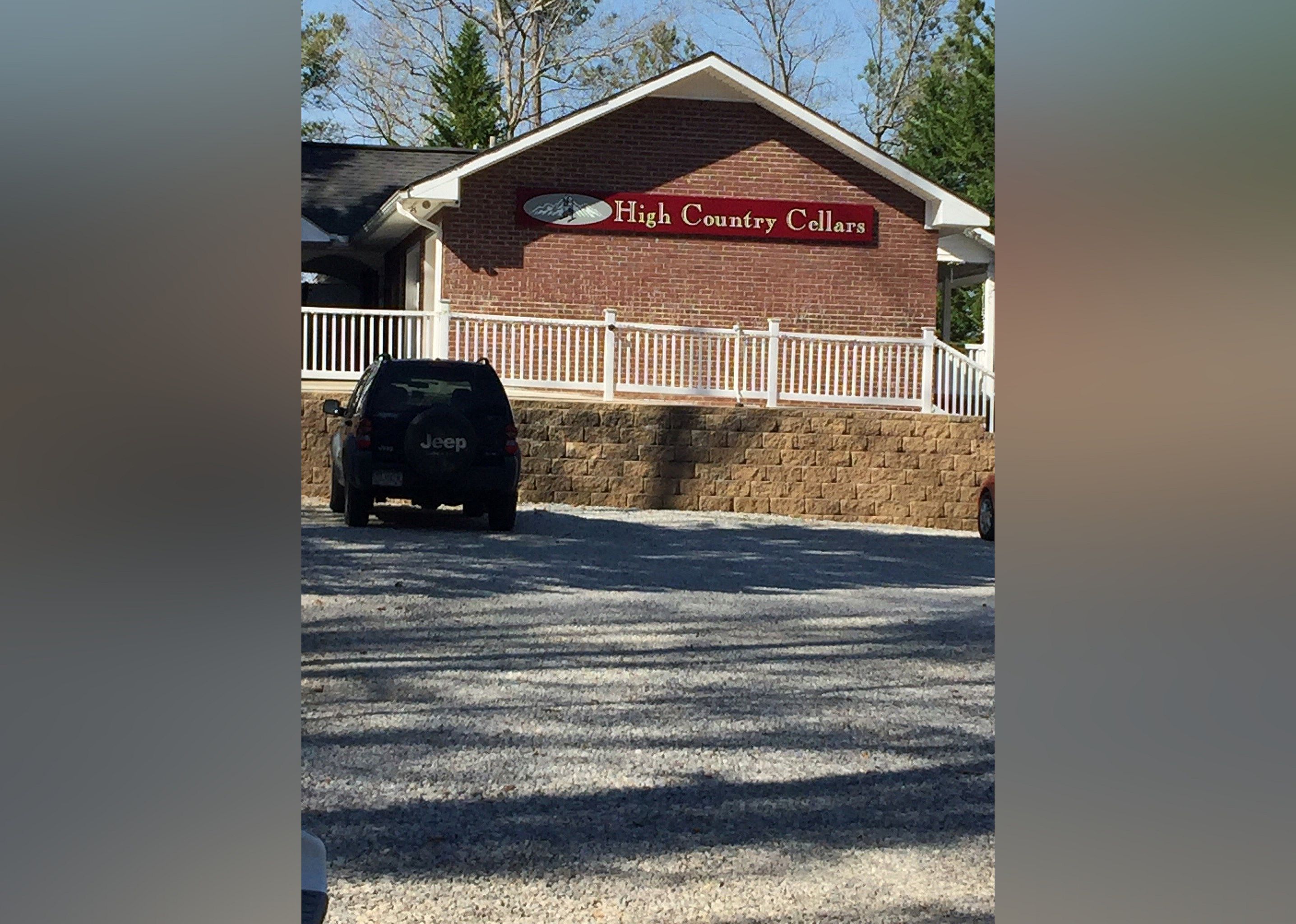 #5. High Country Cellars