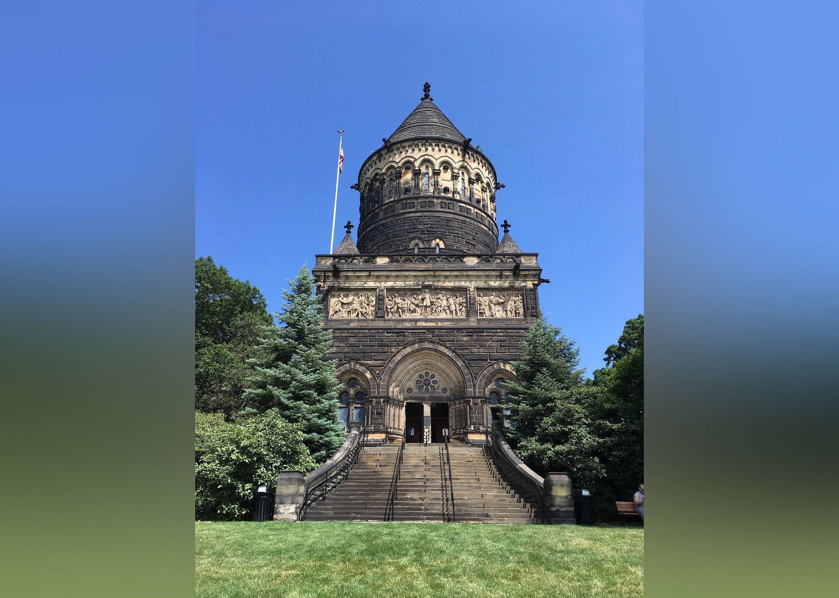 #10. Lake View Cemetery