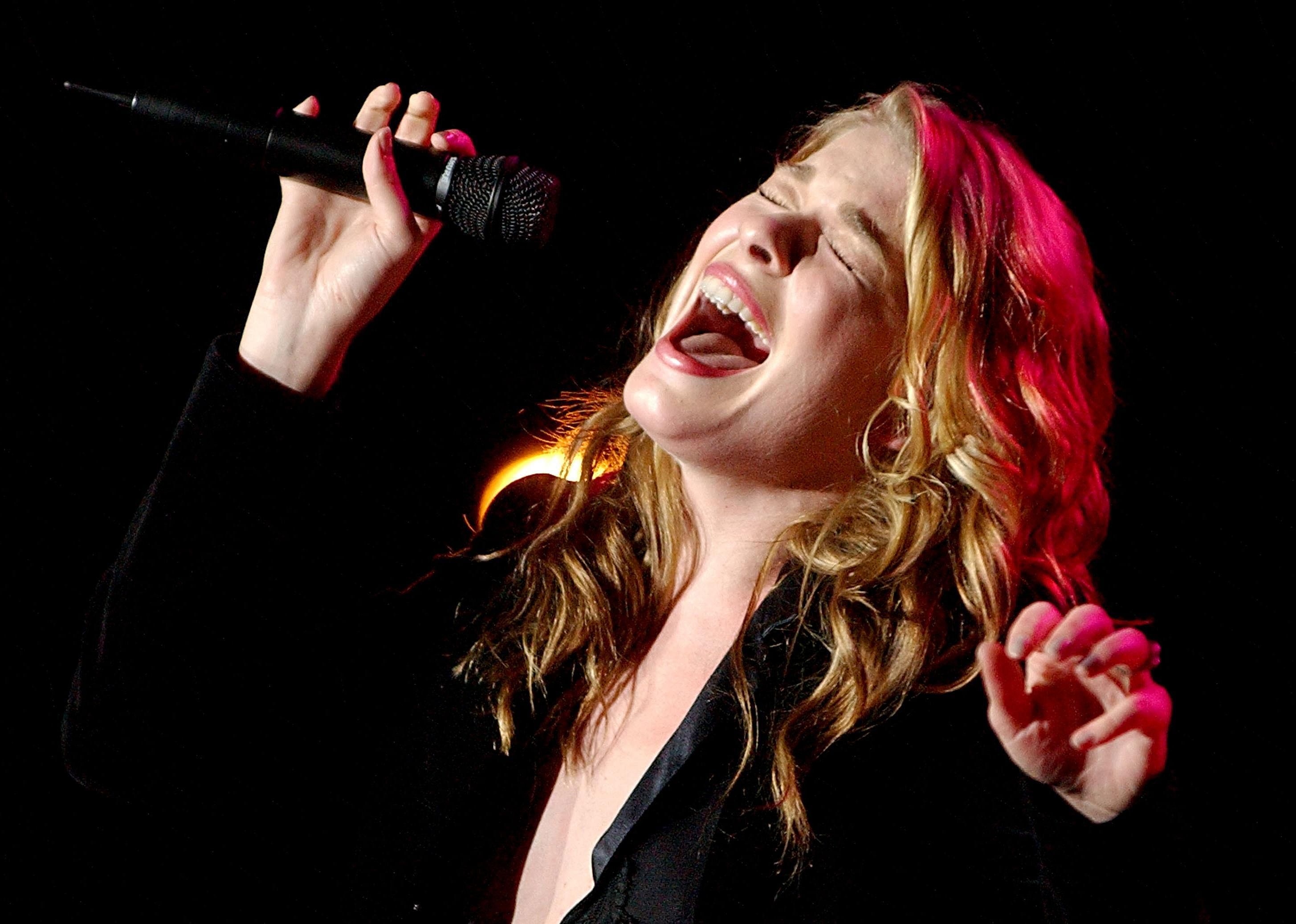 #34. LeAnn Rimes (1996)