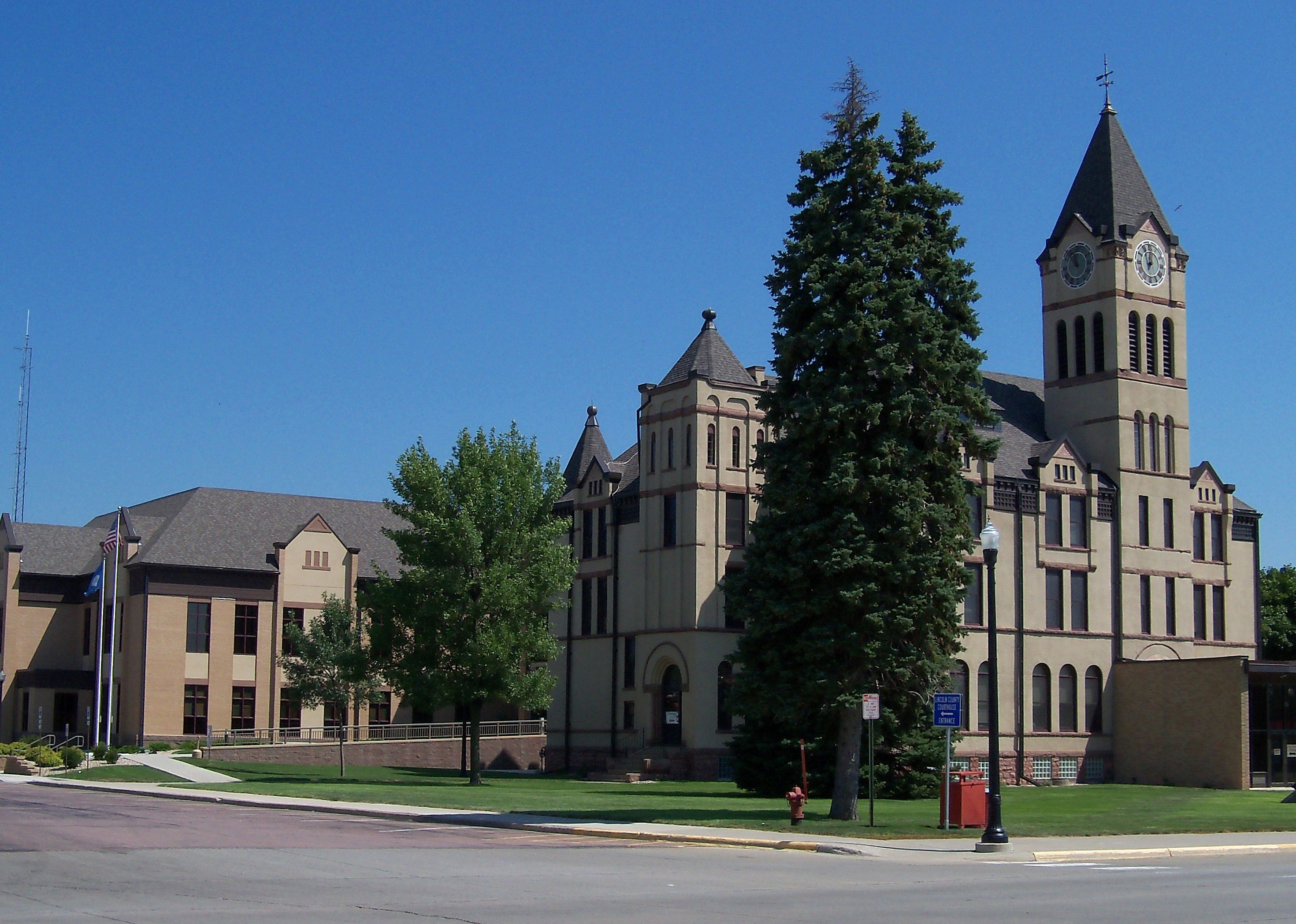 #5. Lincoln County, SD