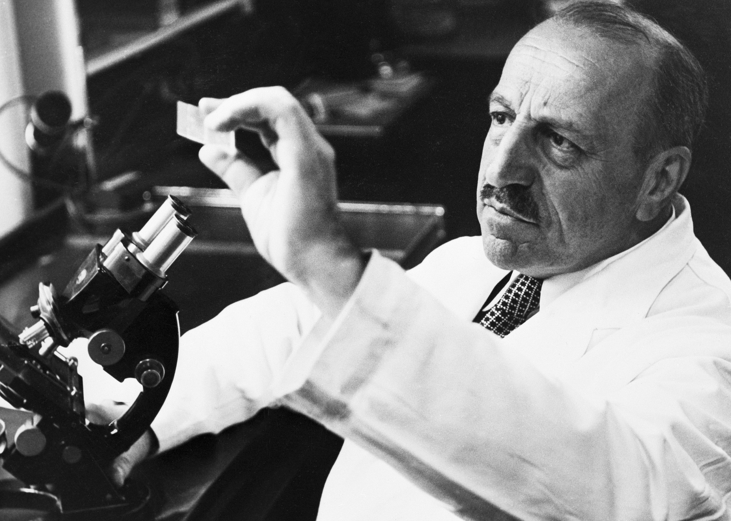 1923: Pap smear invented