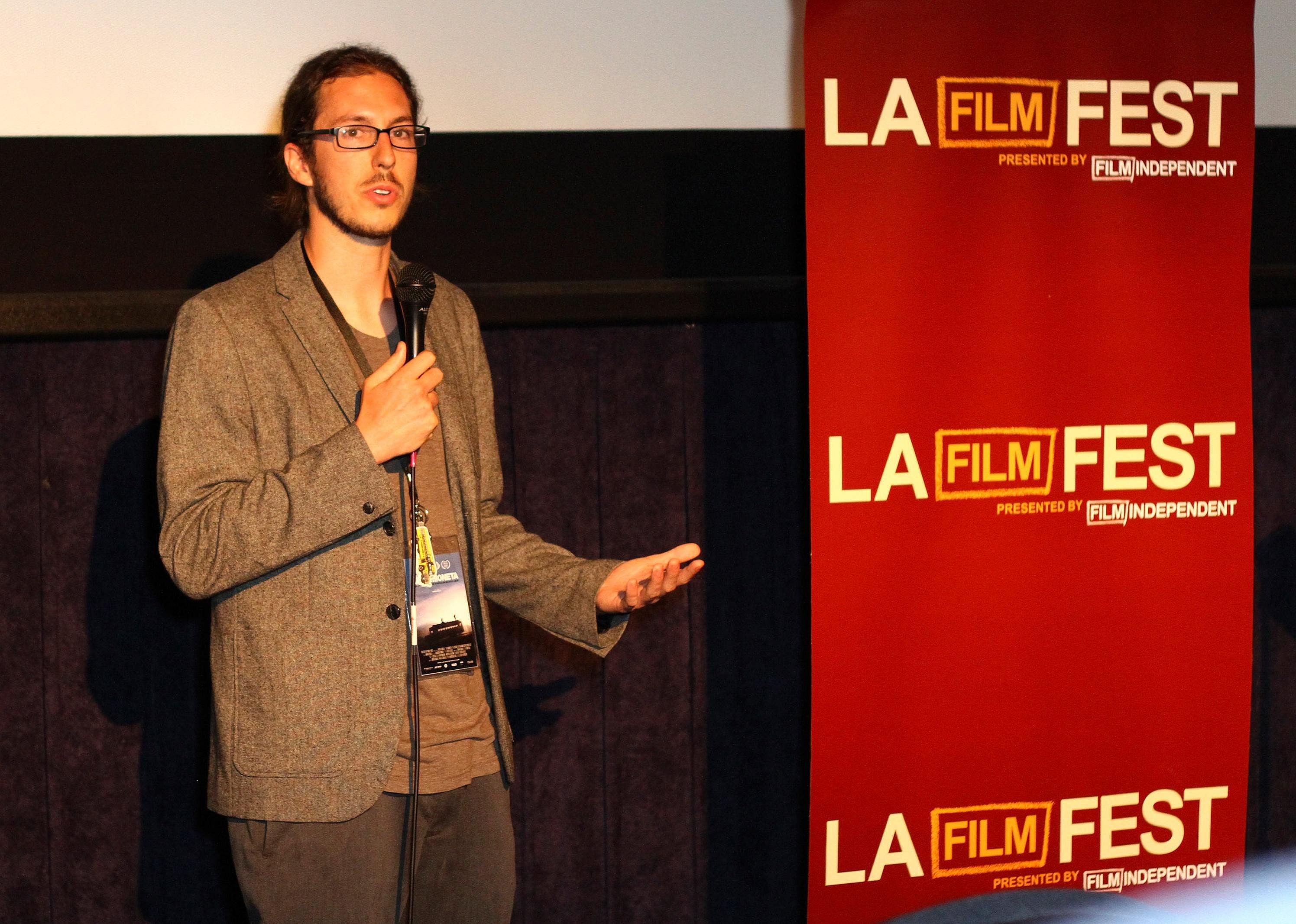 #96. La Camioneta: The Journey of One American School Bus (2012)