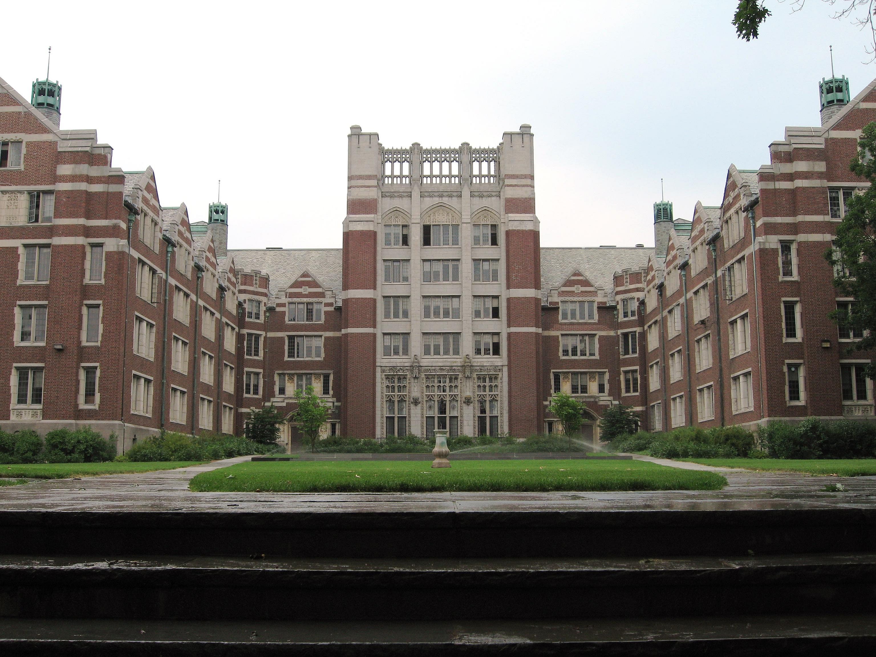#23. Wellesley College