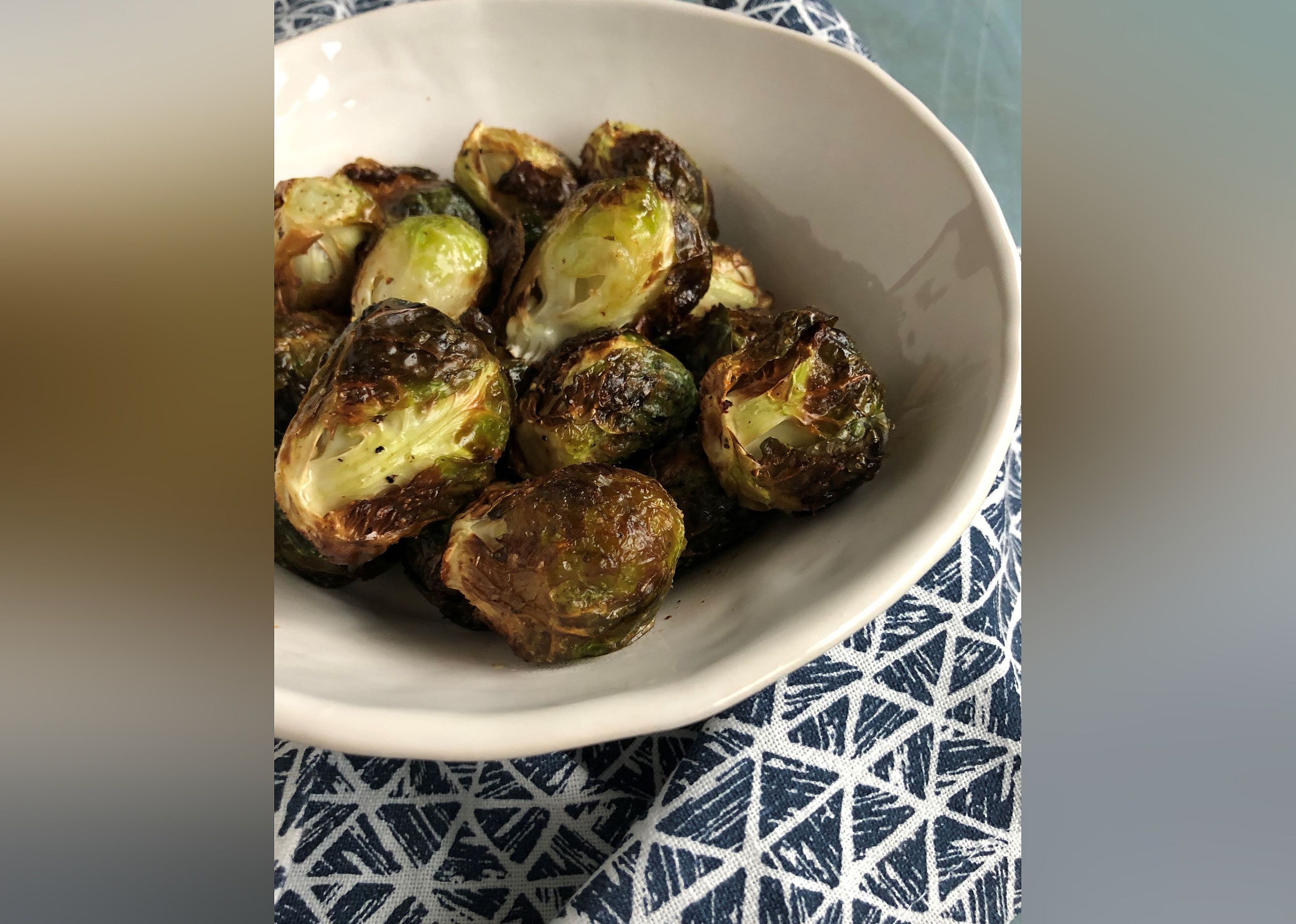 Simple Air Fryer Brussels Sprouts