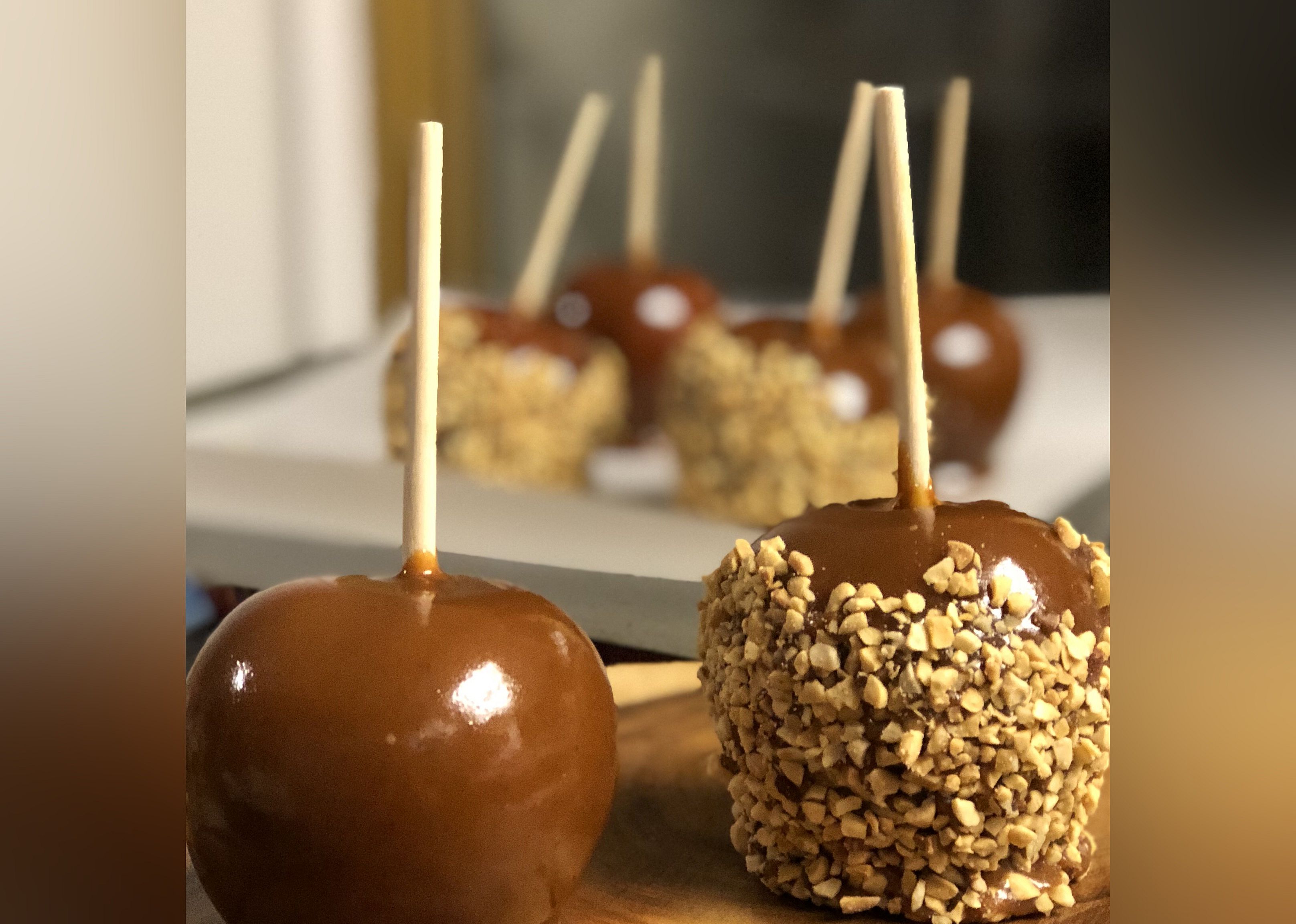 The Best Caramel Apples