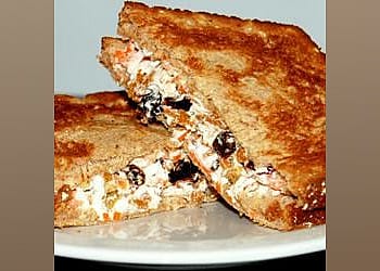 Trail Mix Sandwiches