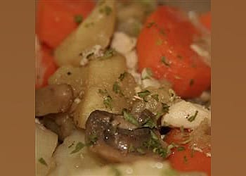 Easy Chicken Stew with Apple