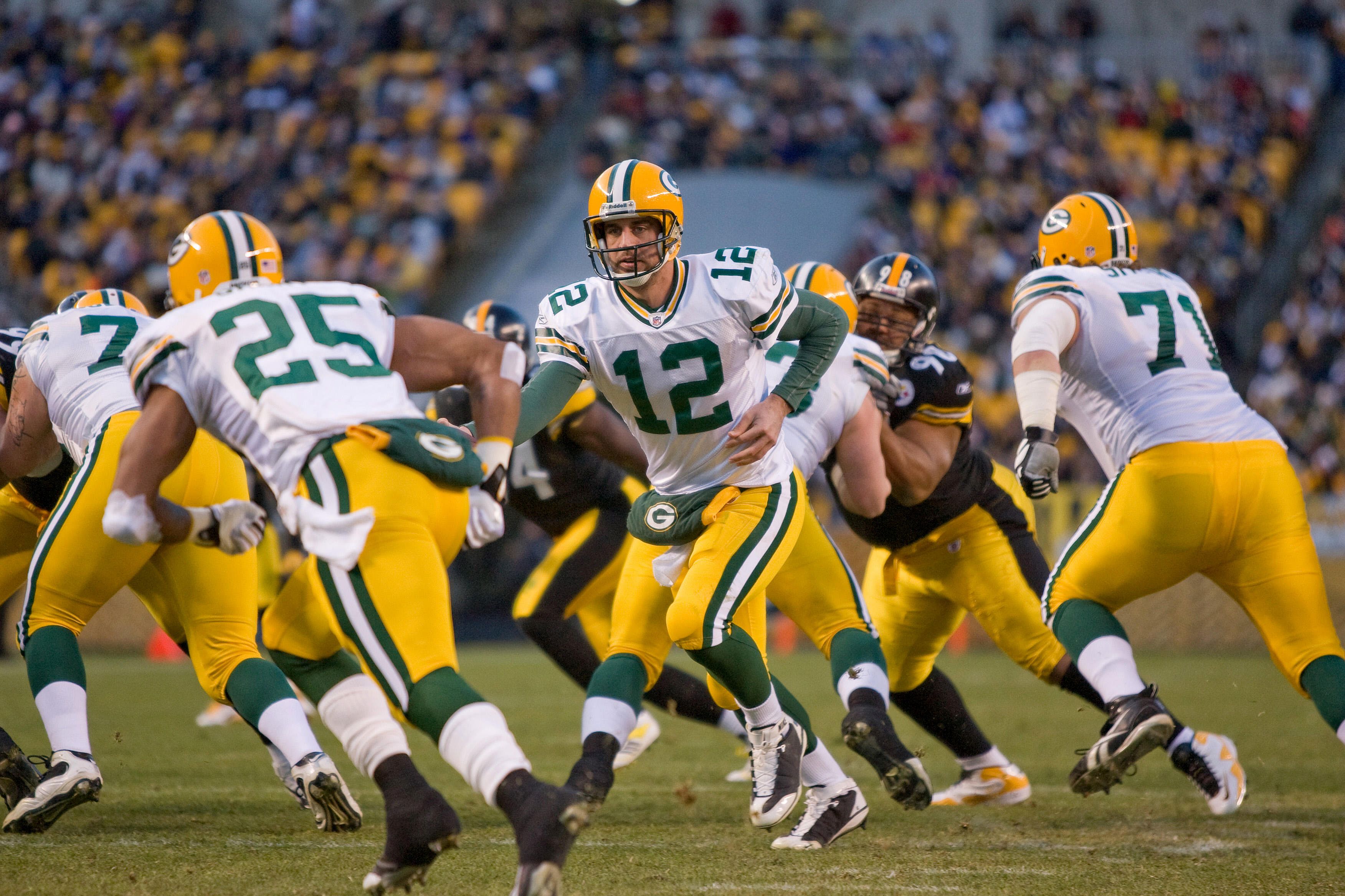 #20. Aaron Rodgers, Green Bay Packers