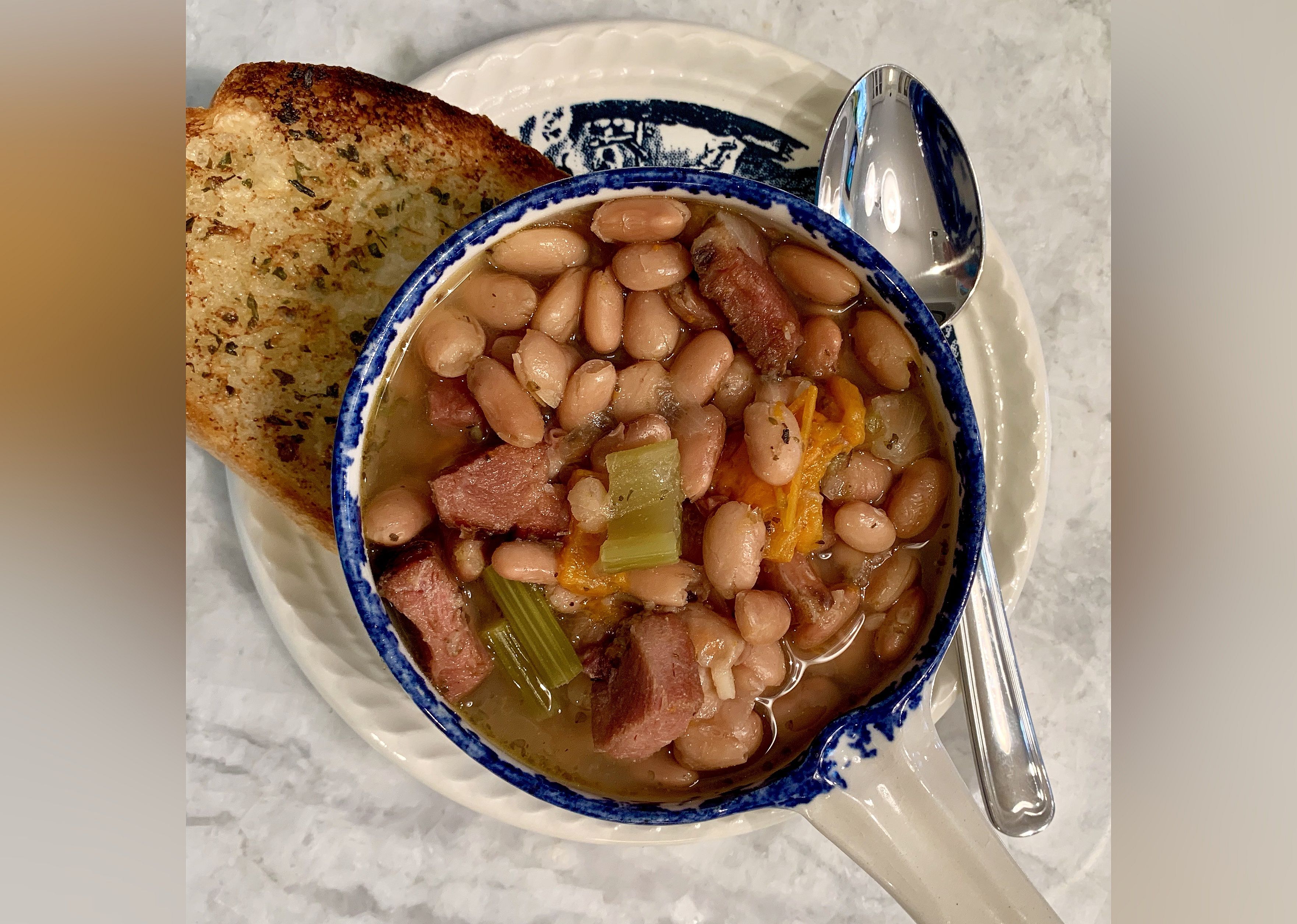 Slow Cooker Pinto Beans