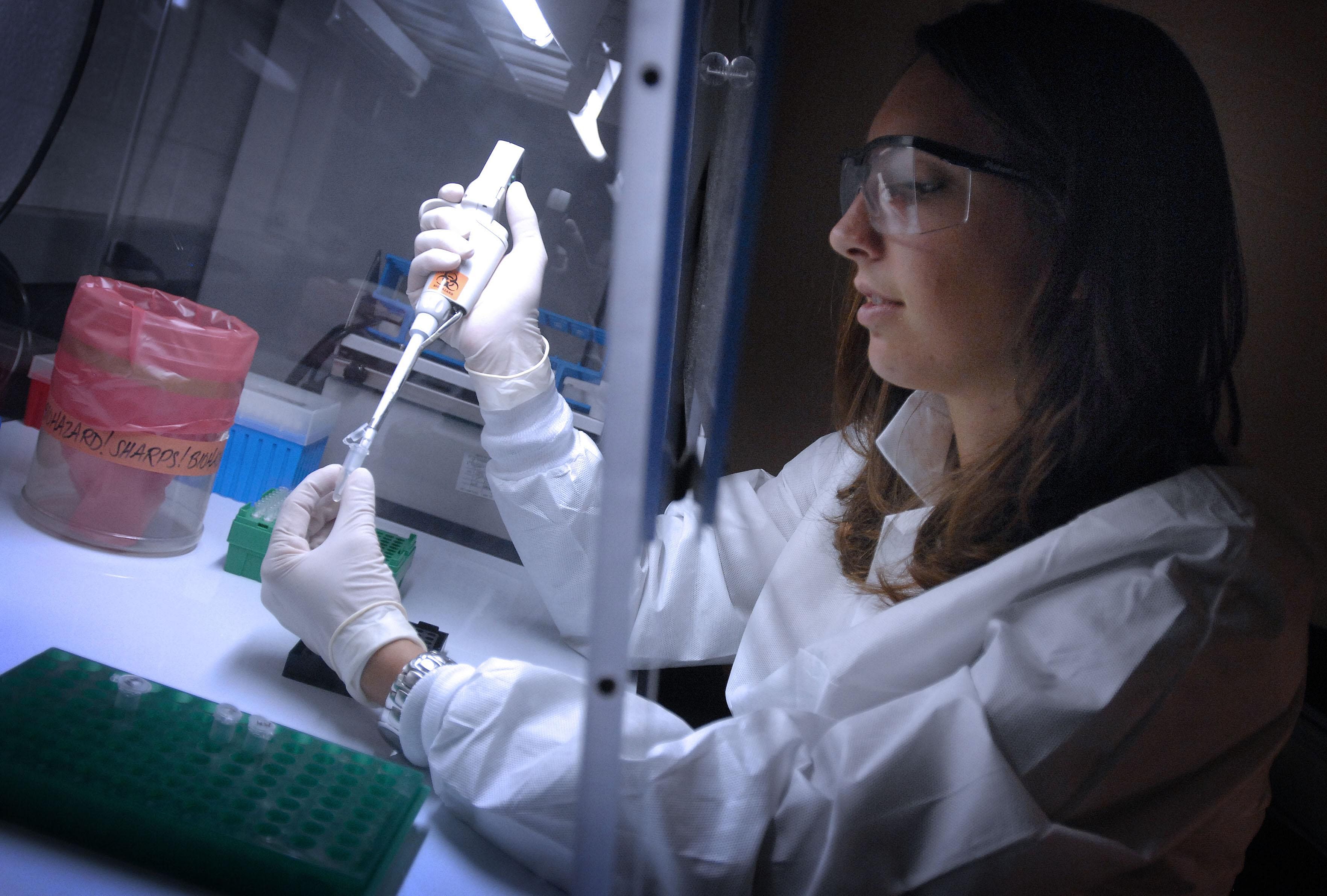 #98: Forensic science technicians