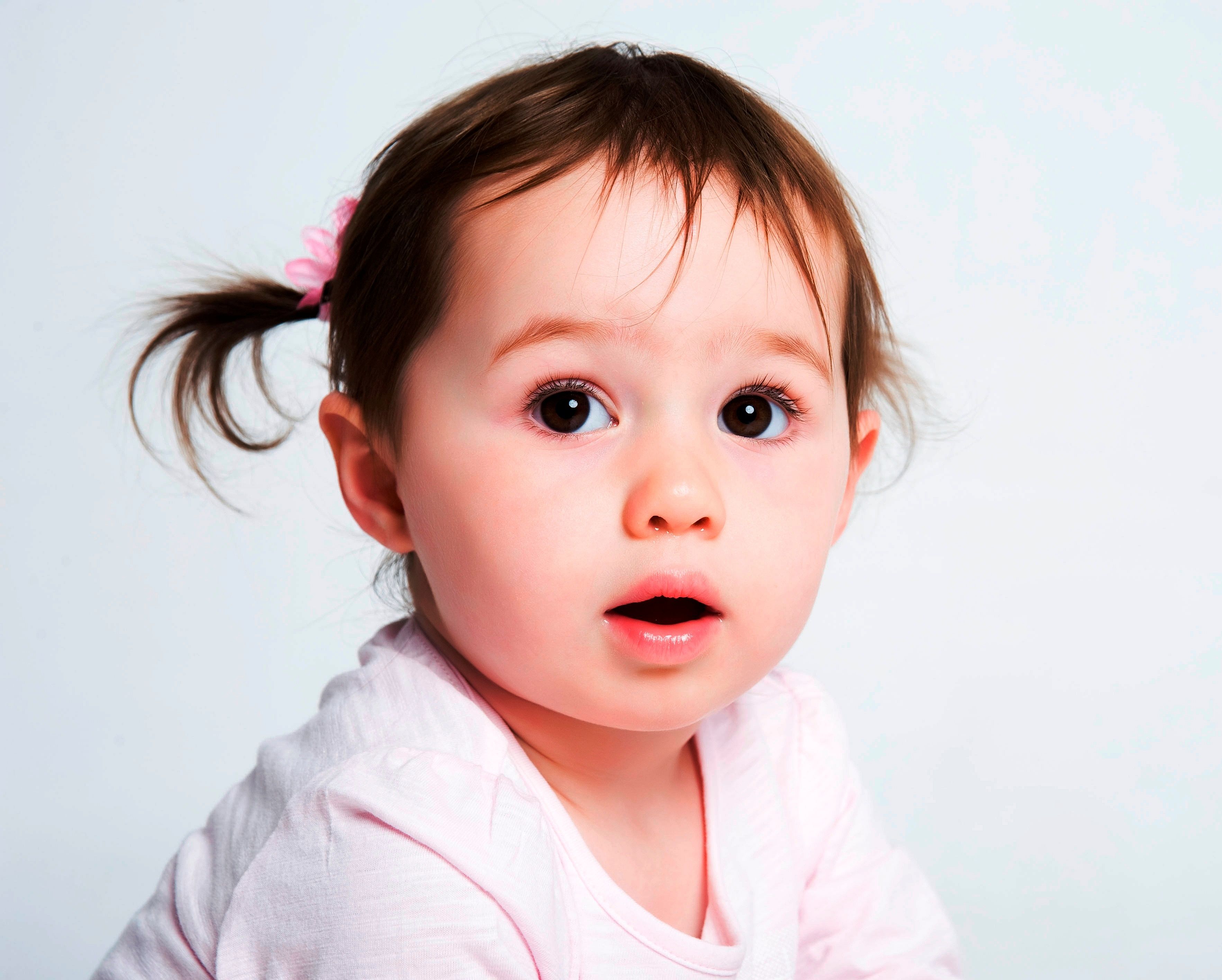 #24 Girl: Lois