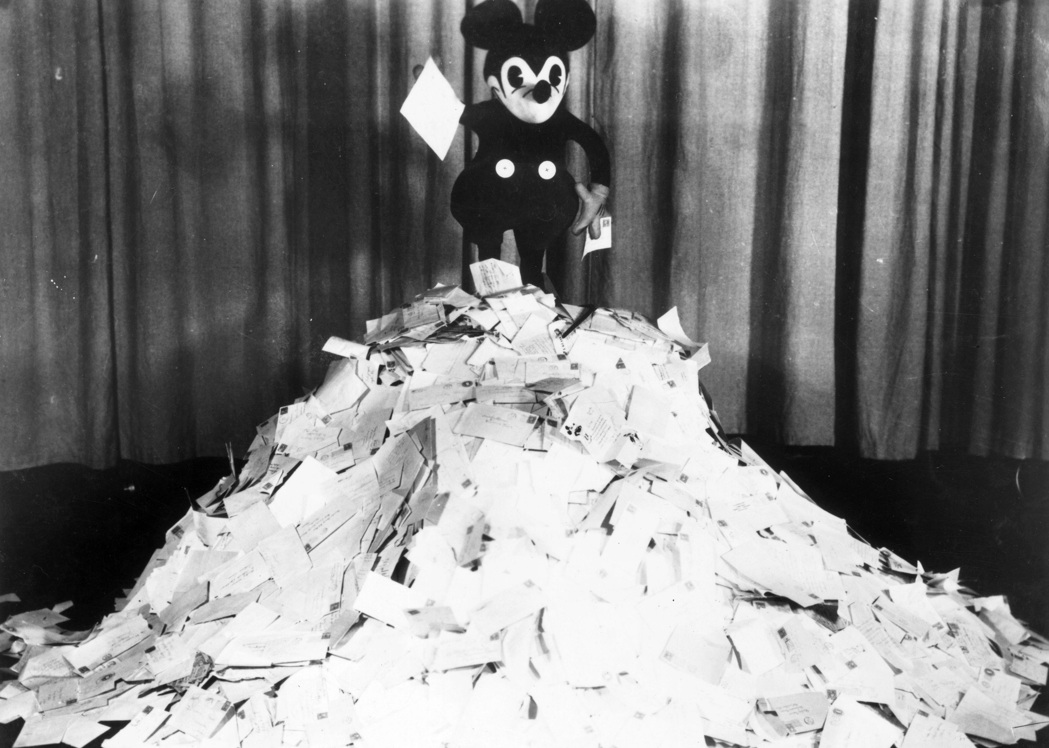 1923: Walt Disney Company gets started