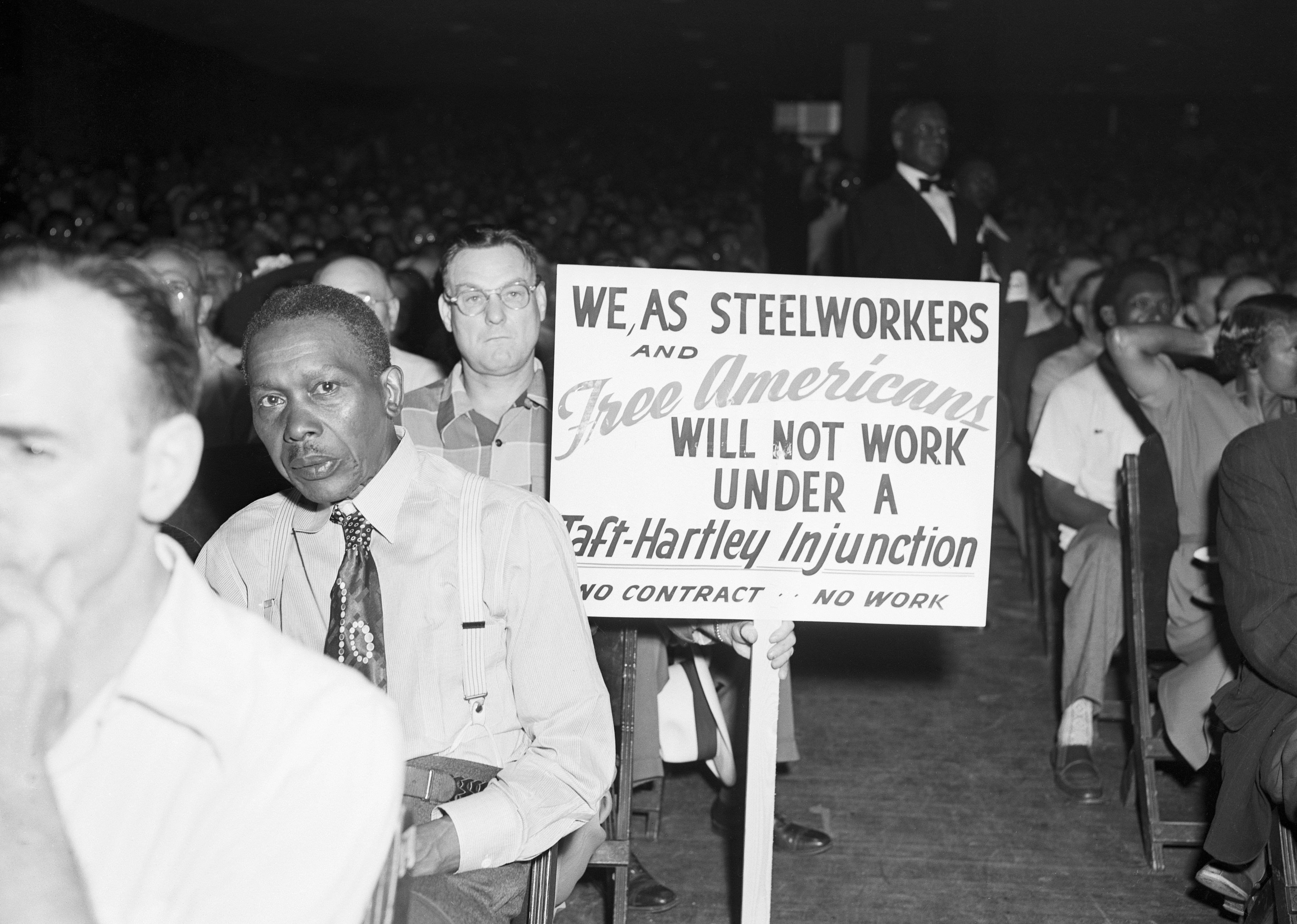 1952: Steel strike limits production capacity