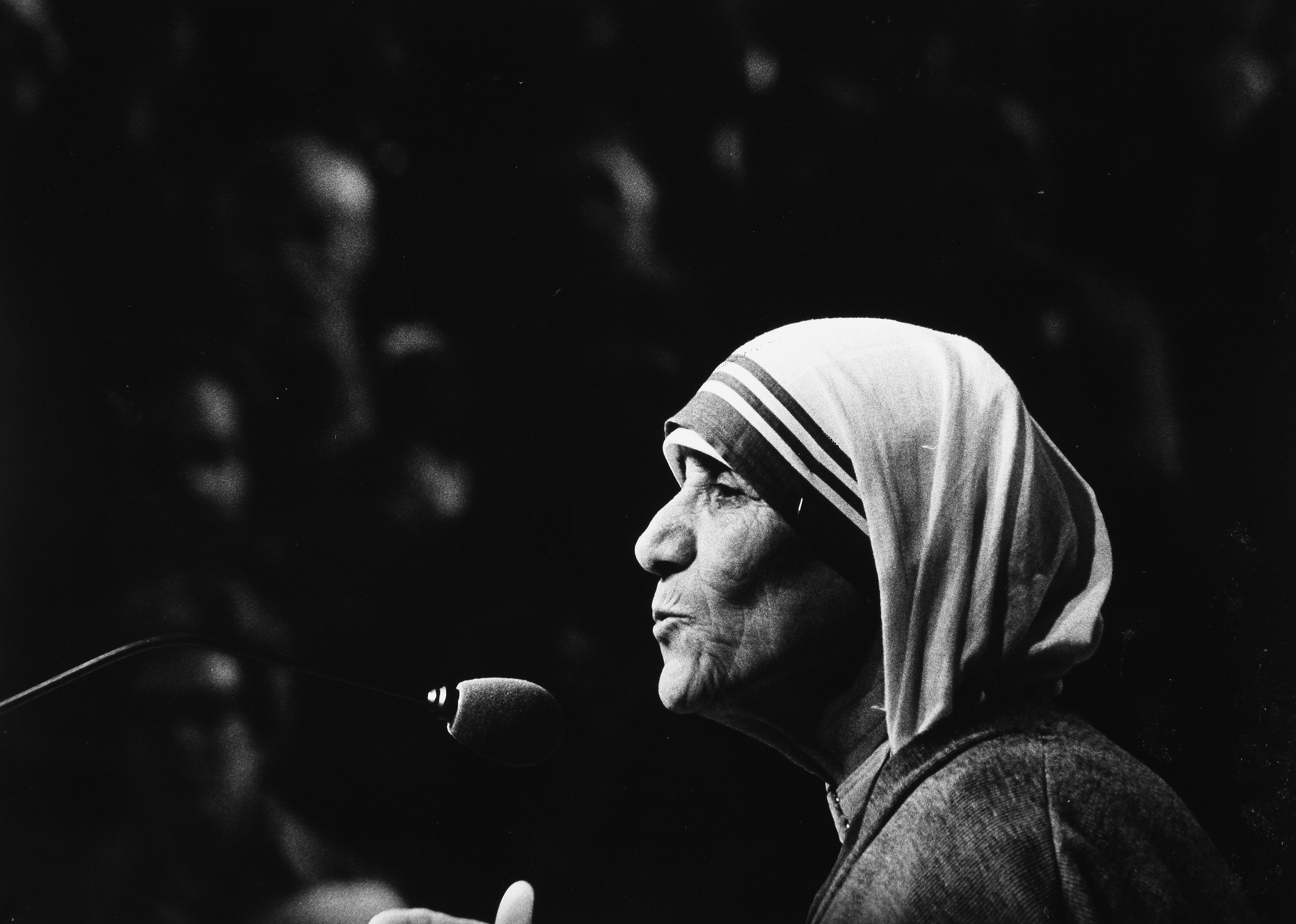 Mother Teresa: Niagara University (1982)
