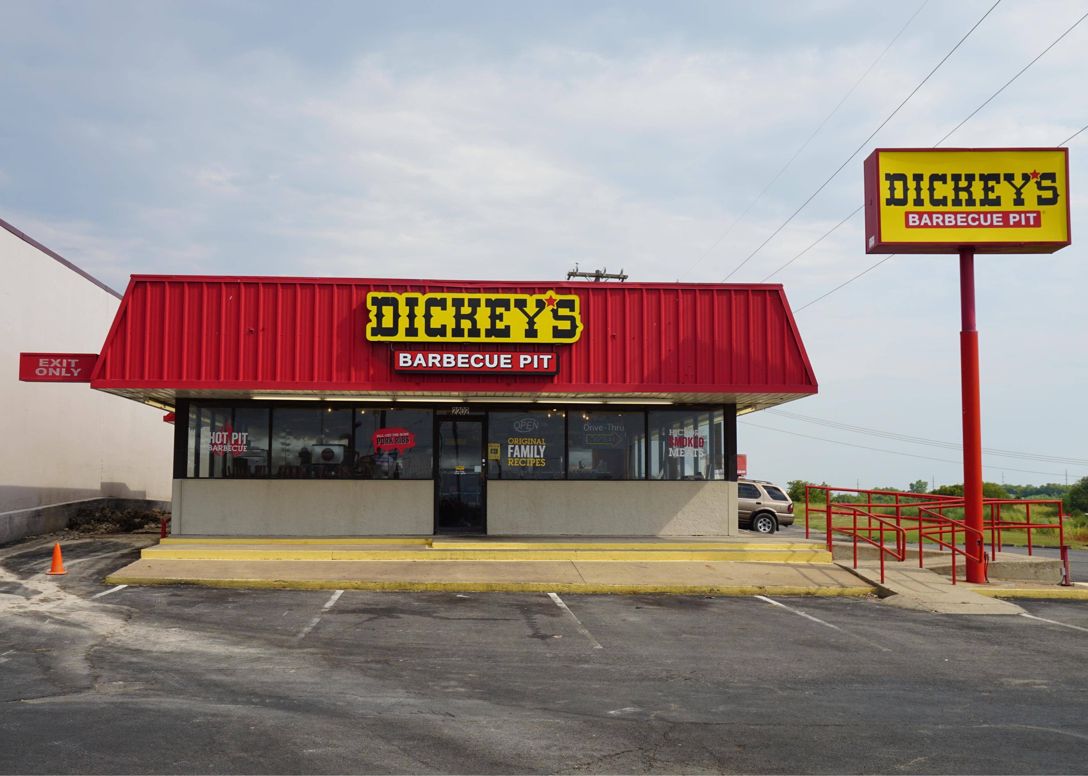 Dickey's Barbecue Pit