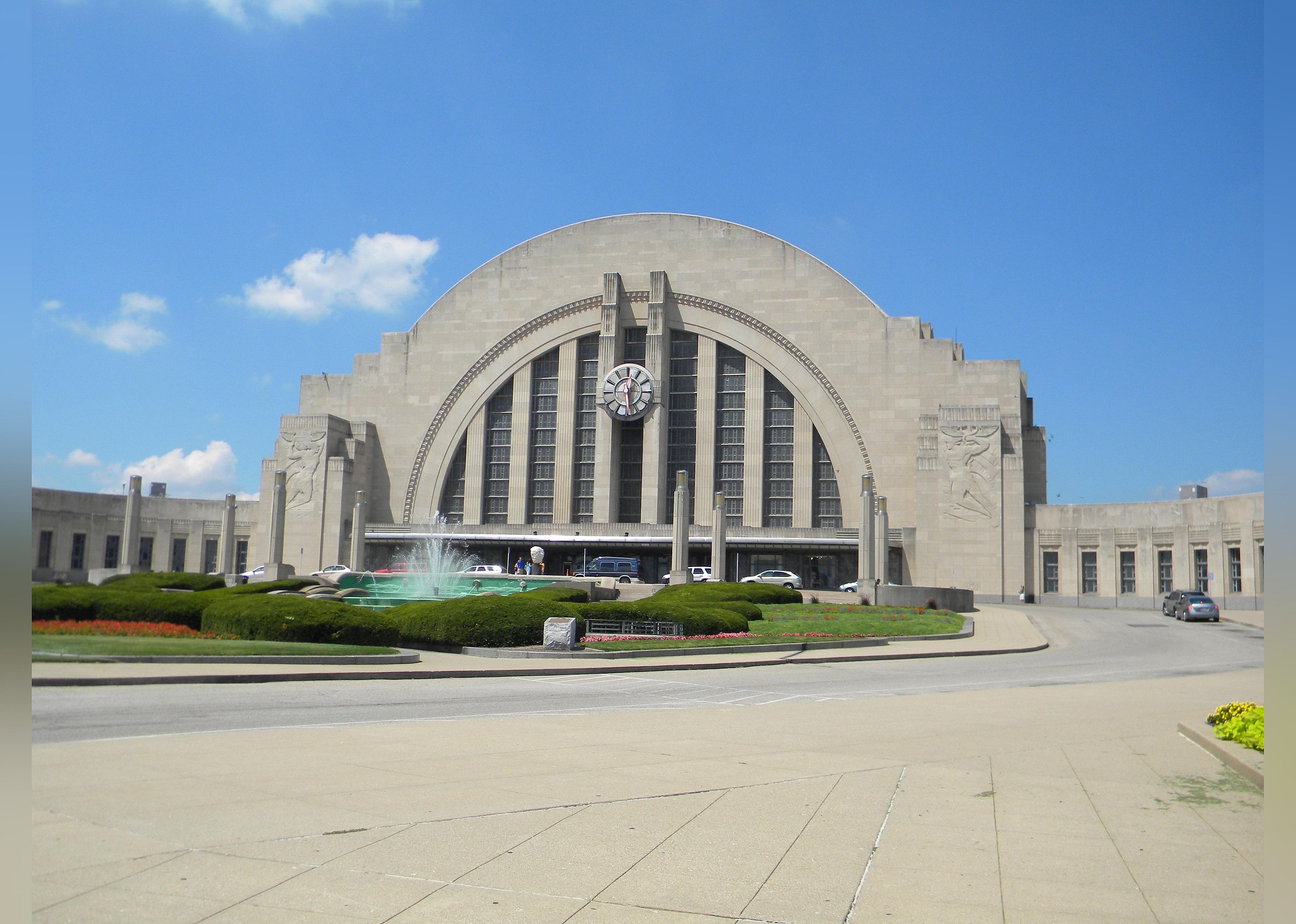 #6. Cincinnati Museum Center