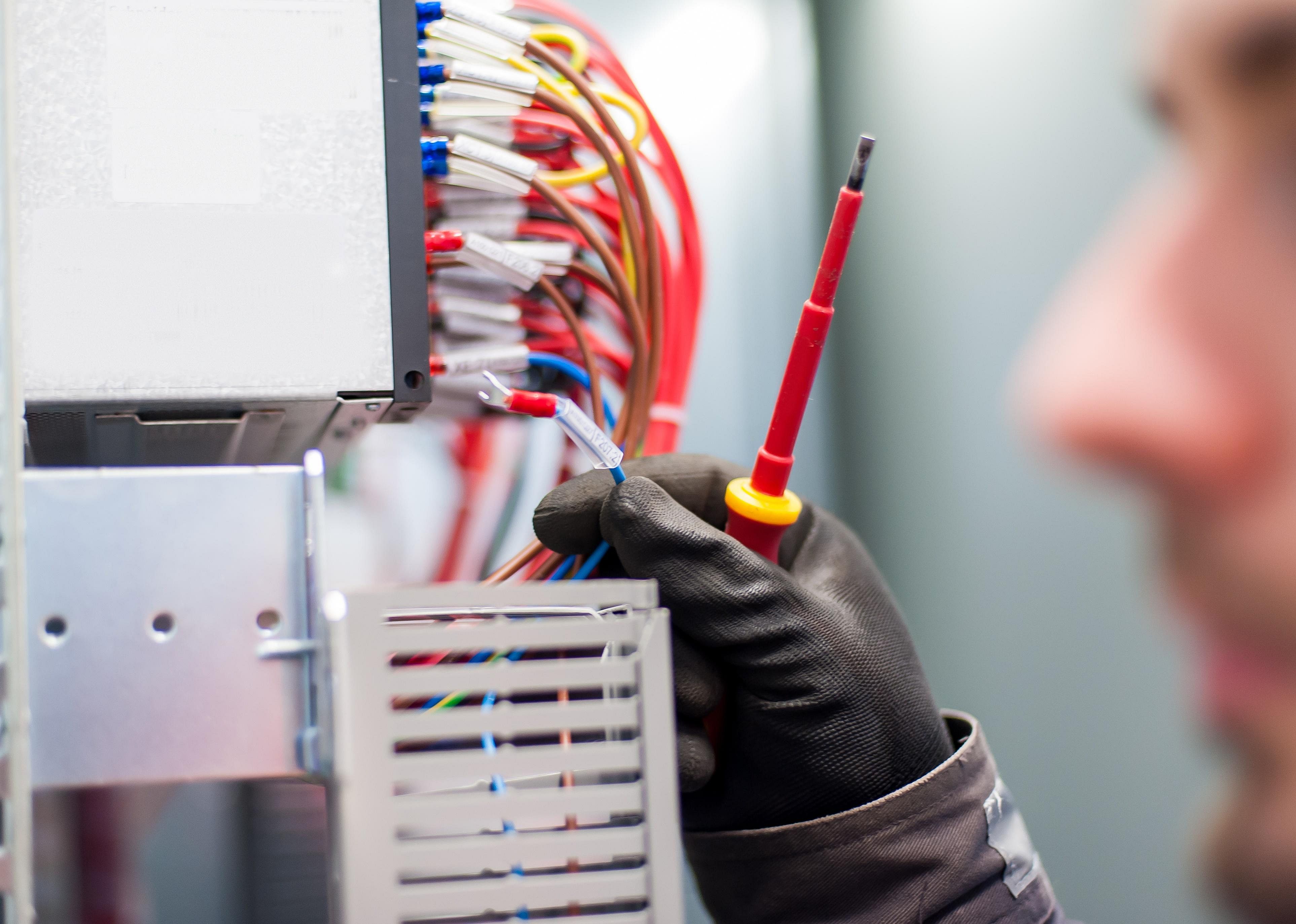 #14. Electrical and electronics engineers