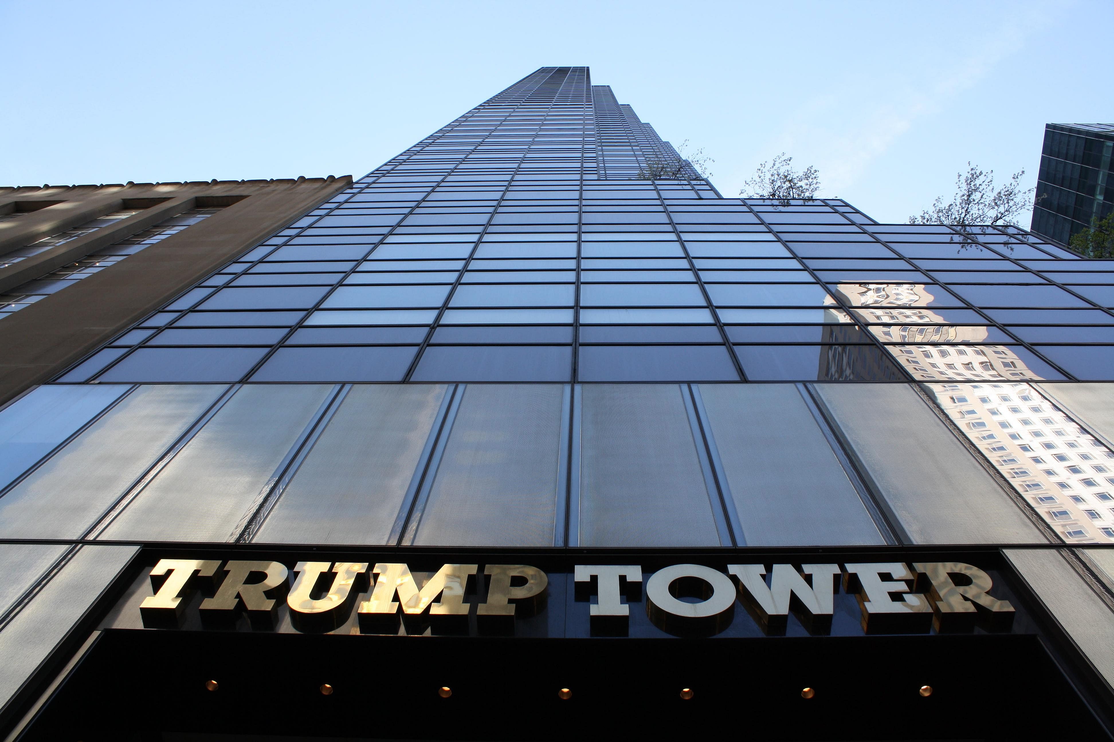 Kushner and Flynn meet with Kislyak at Trump Tower