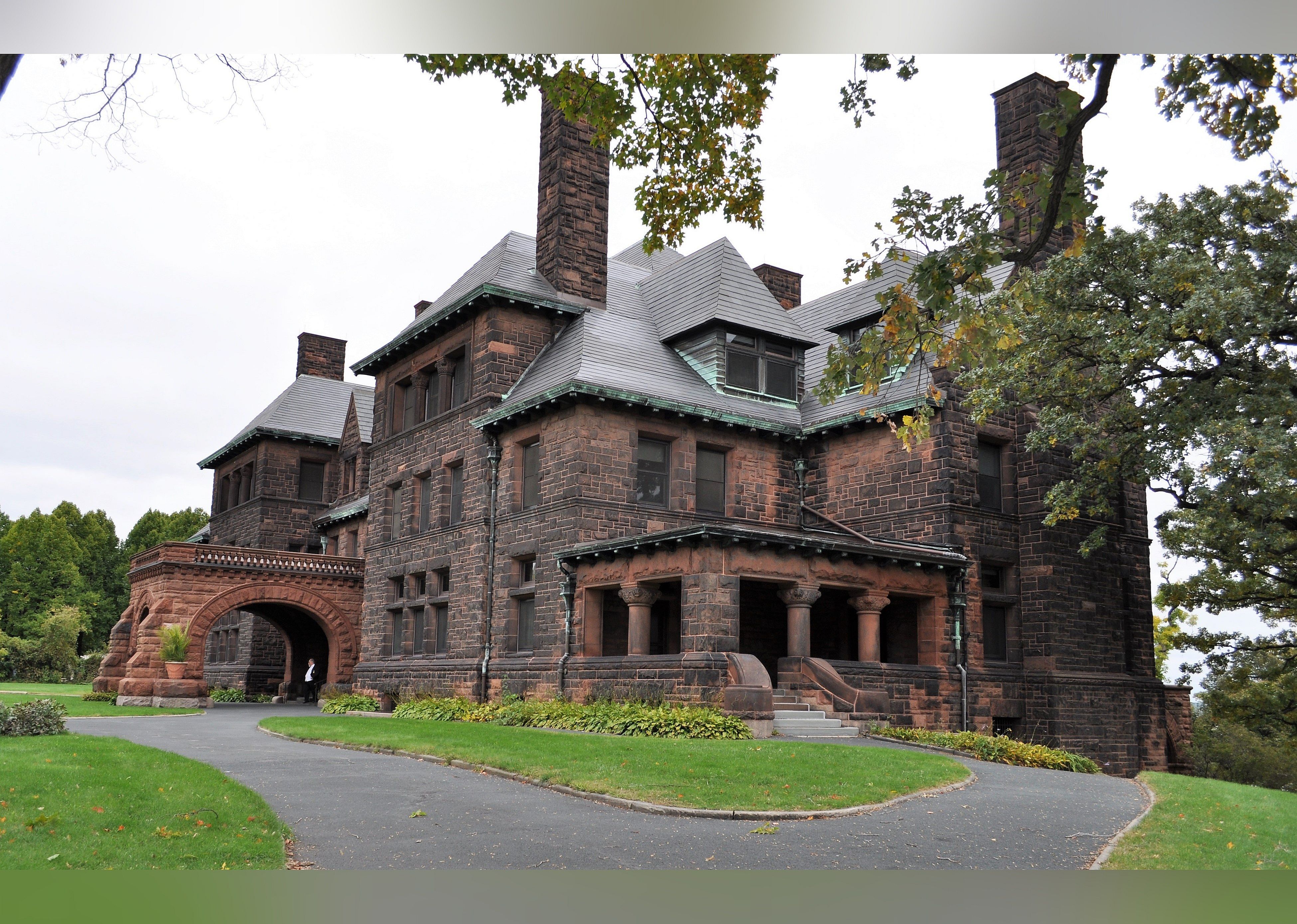 #10. James J. Hill House