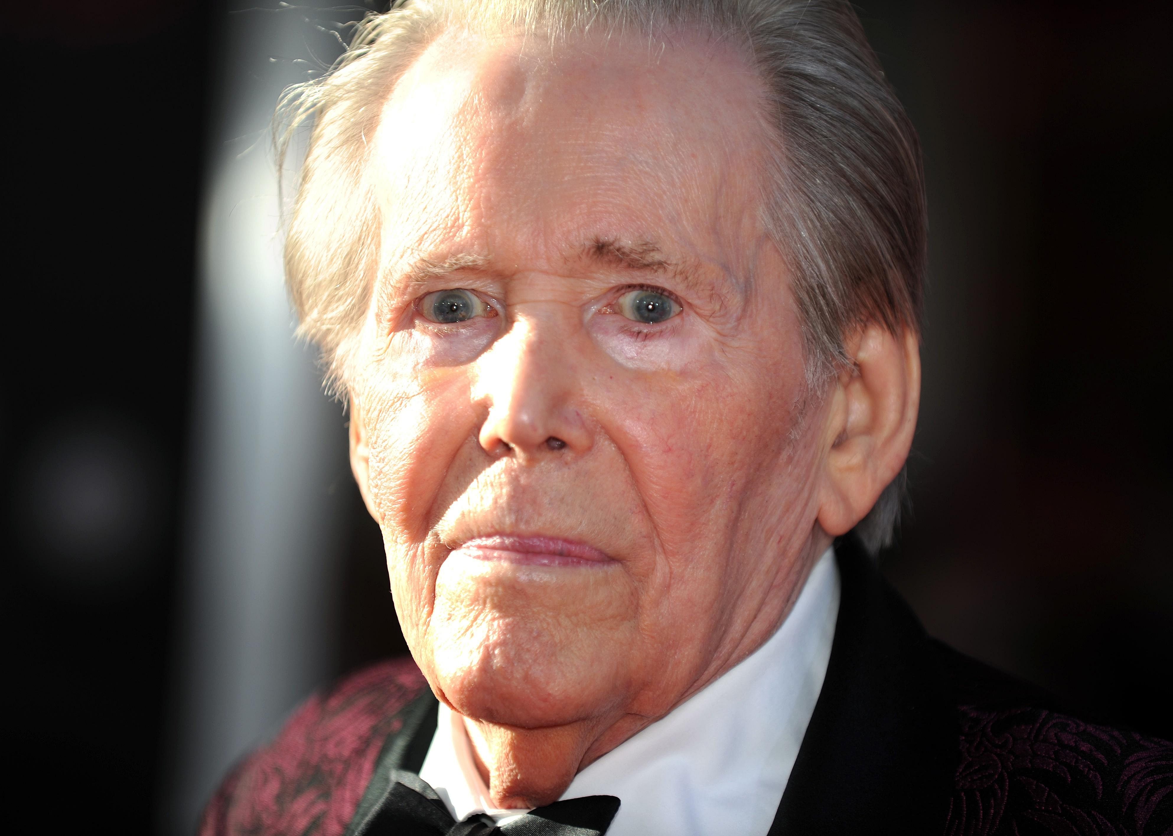 A close up of Peter O'Toole. 