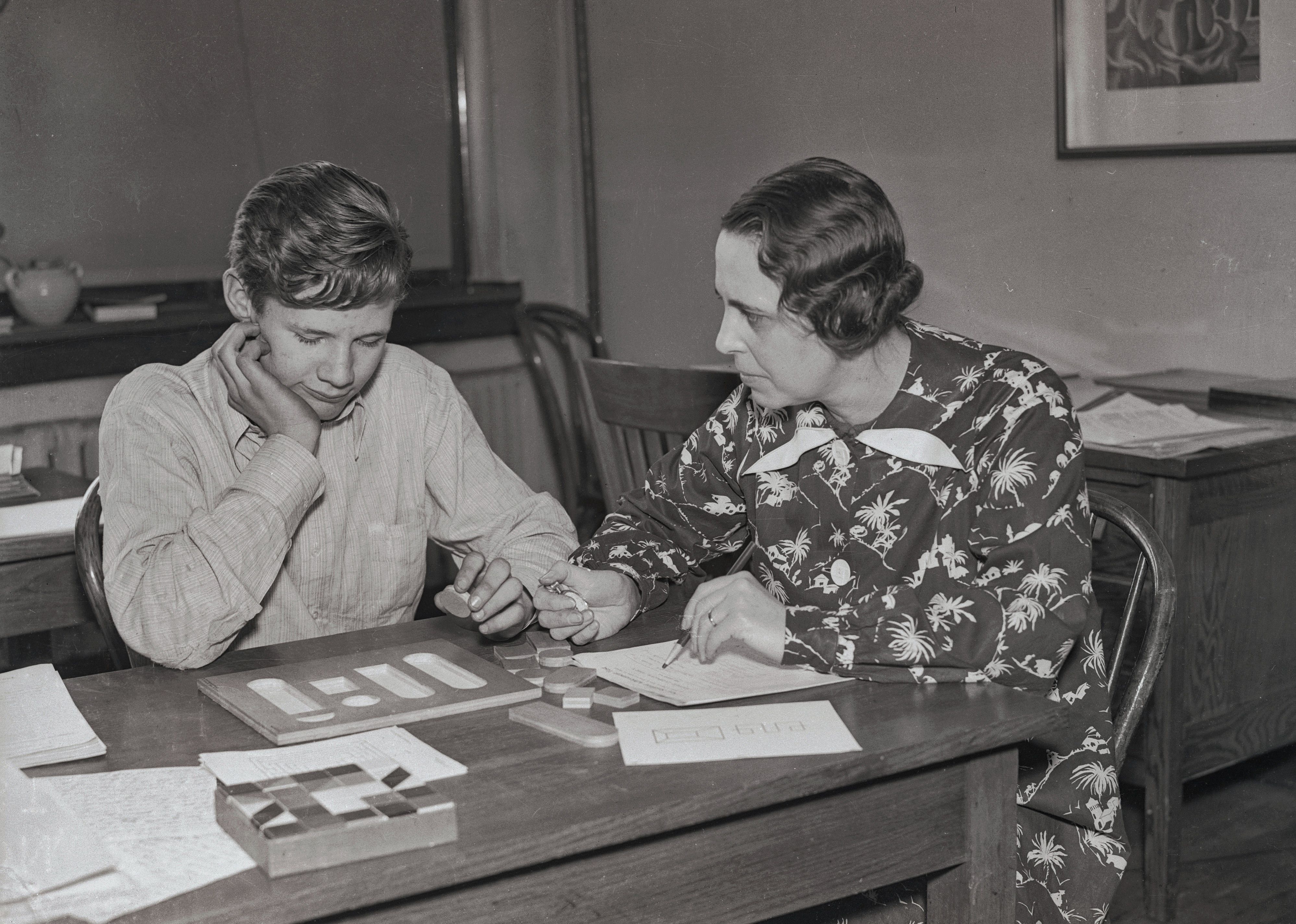 1900-1932: The type and variety of achievement and intelligence tests booms