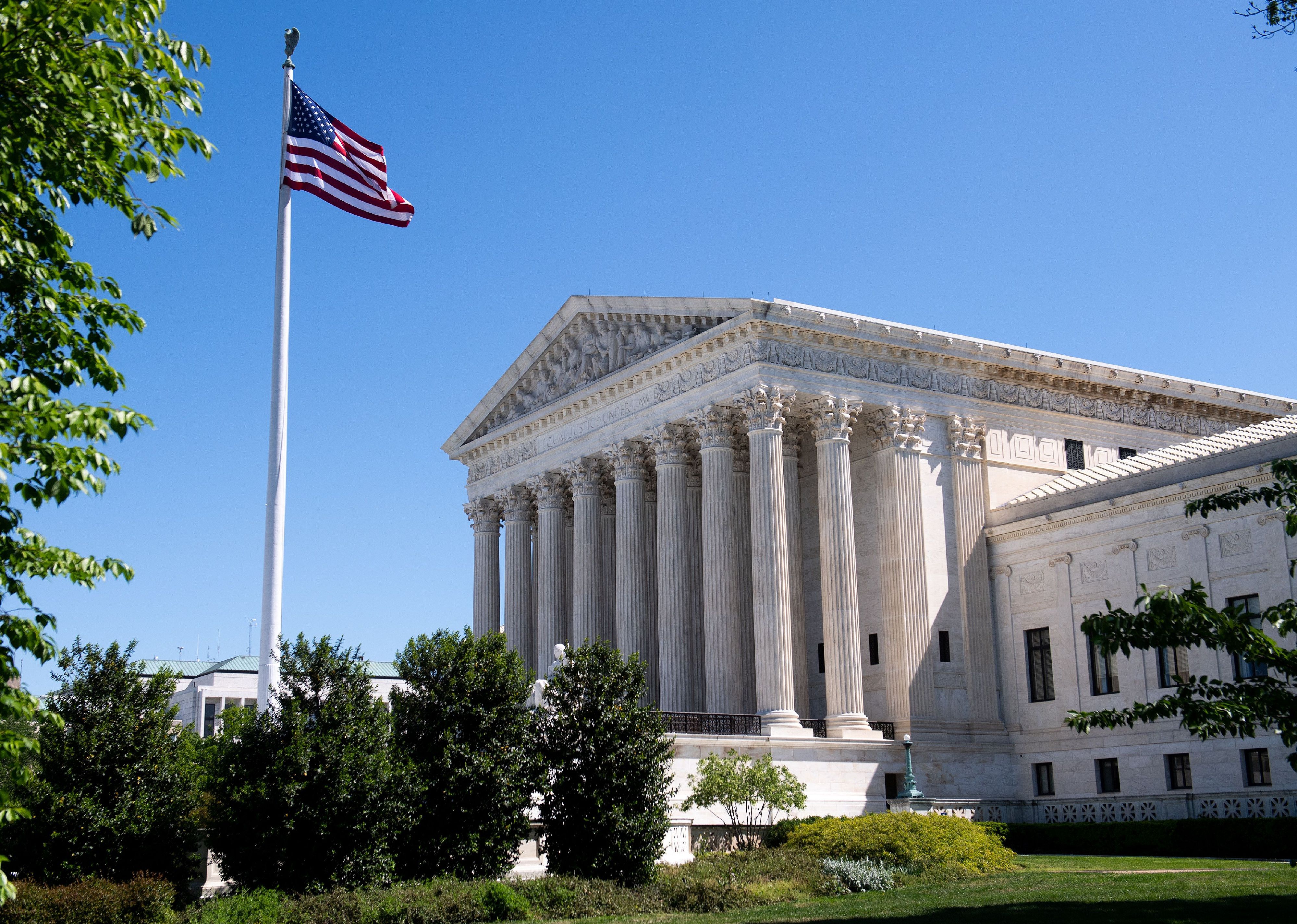 1935: The Supreme Court gets its own building