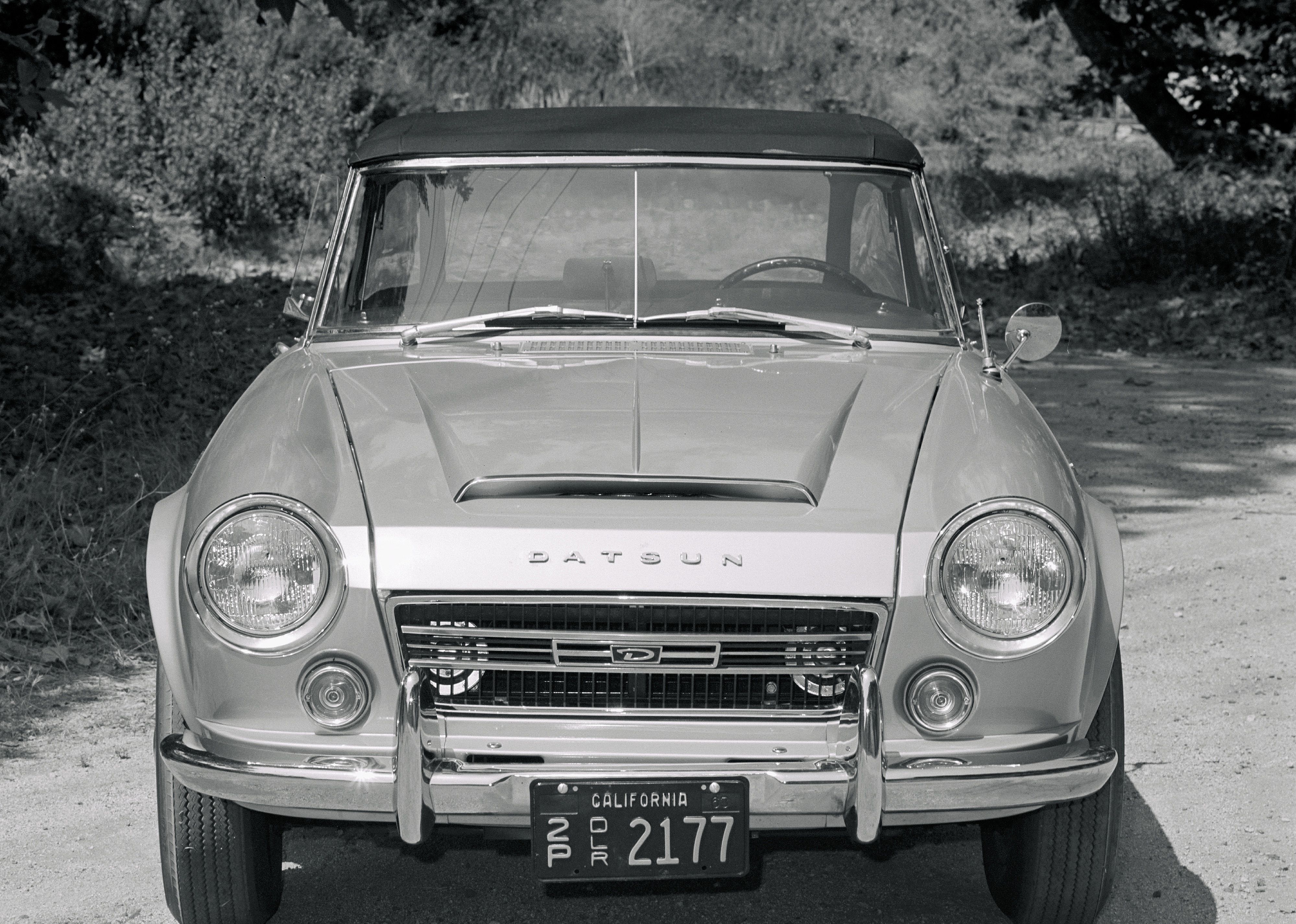 1958: Nissan plants a flag