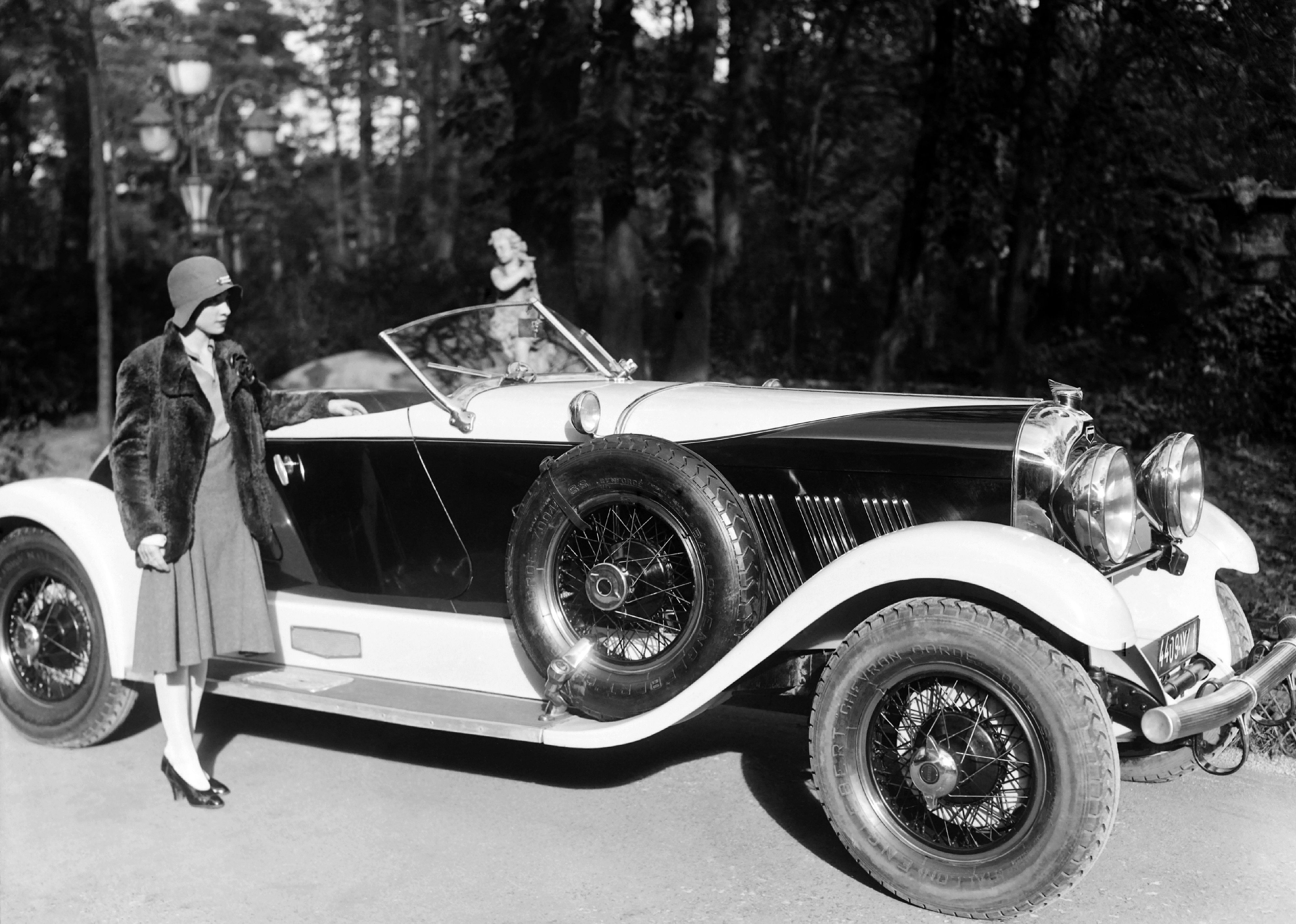 1925: Chrysler joins the club