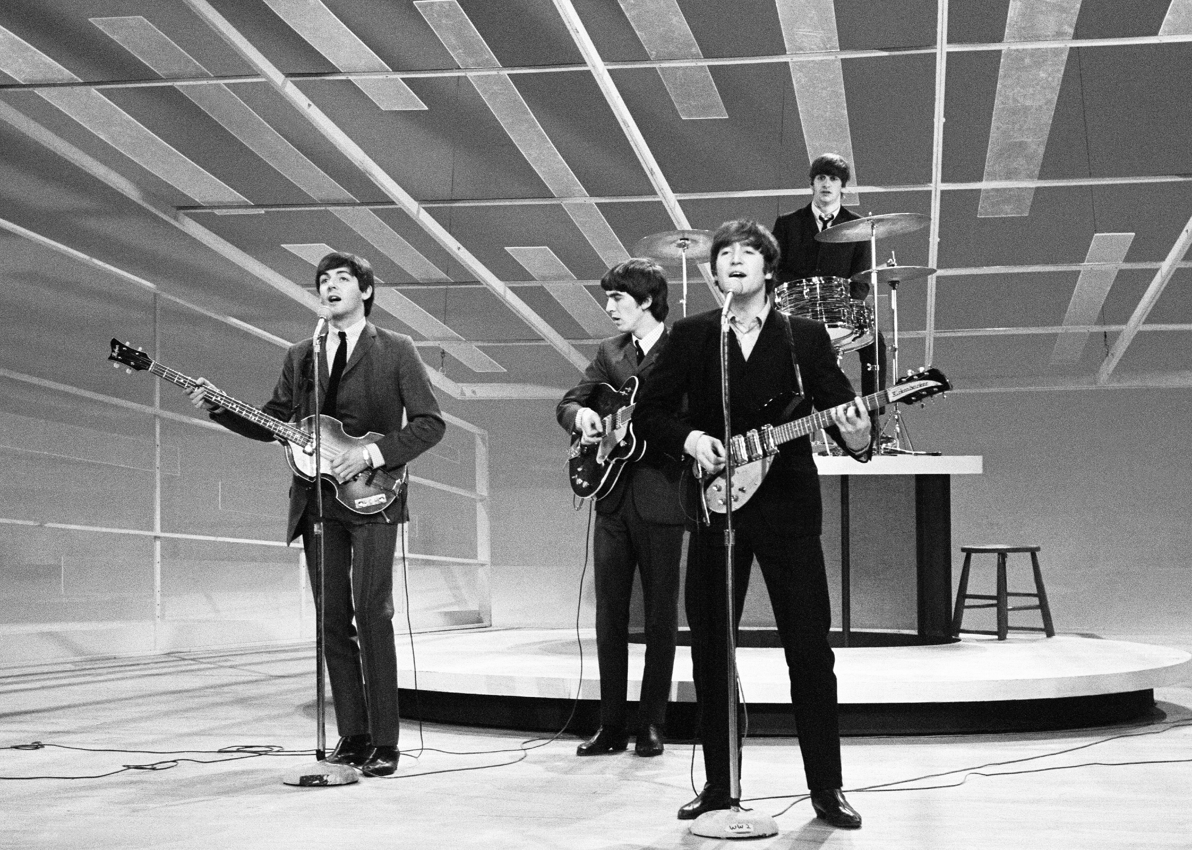 1964: Beatlemania hits the Big Apple