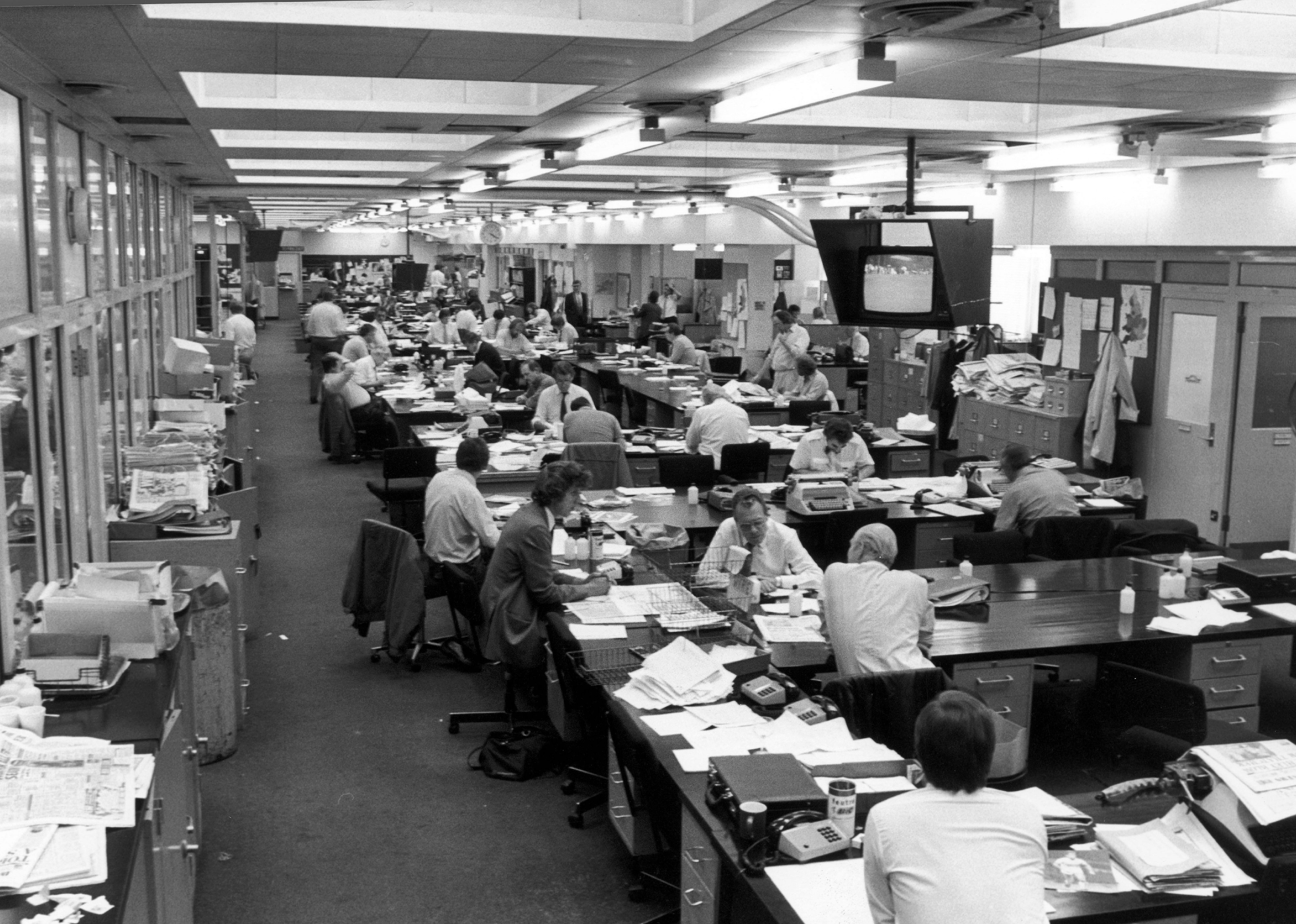 1987: FCC eliminates Fairness Doctrine