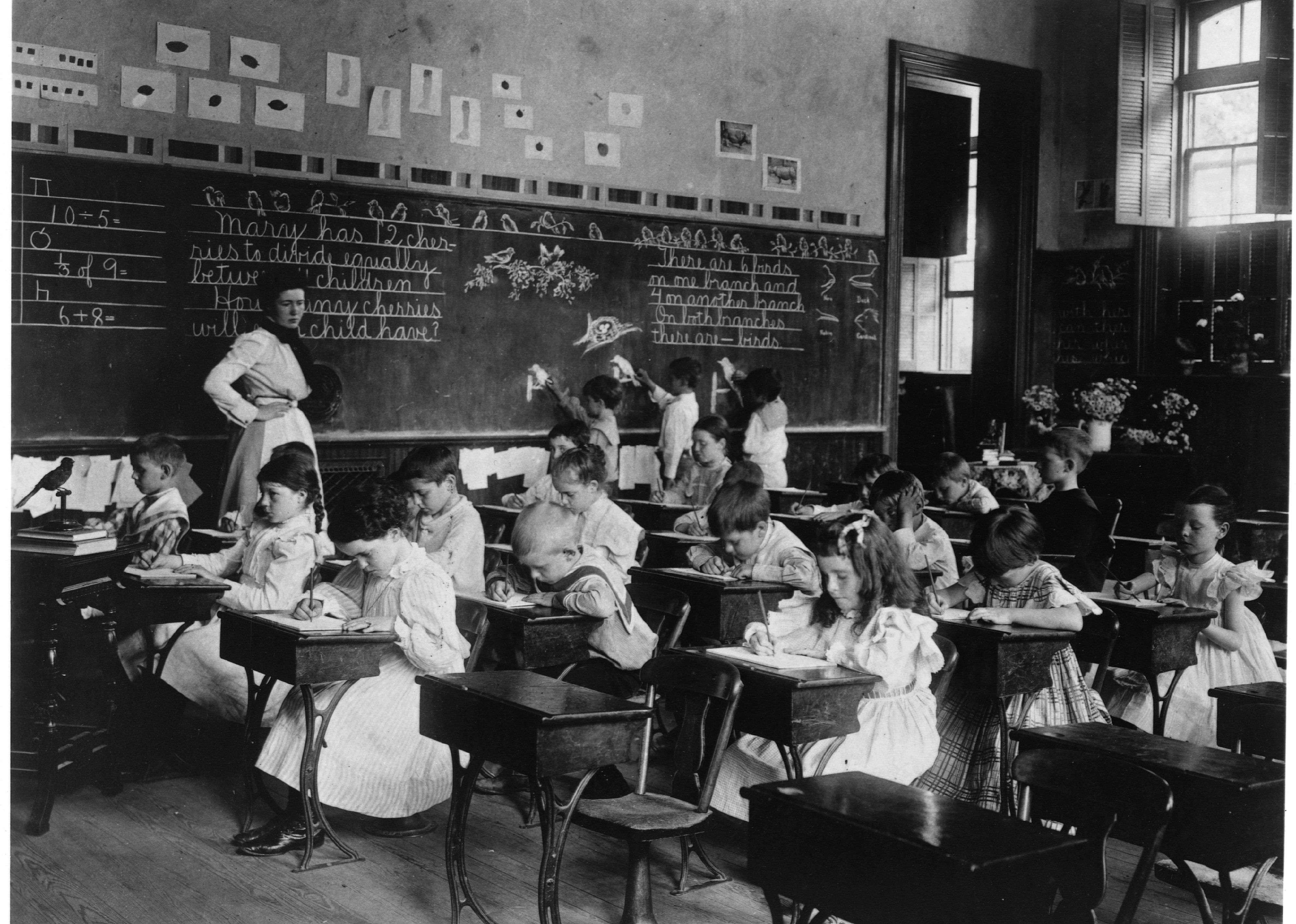 1875-1918: American educational institutions start to use a variety of new testing instruments